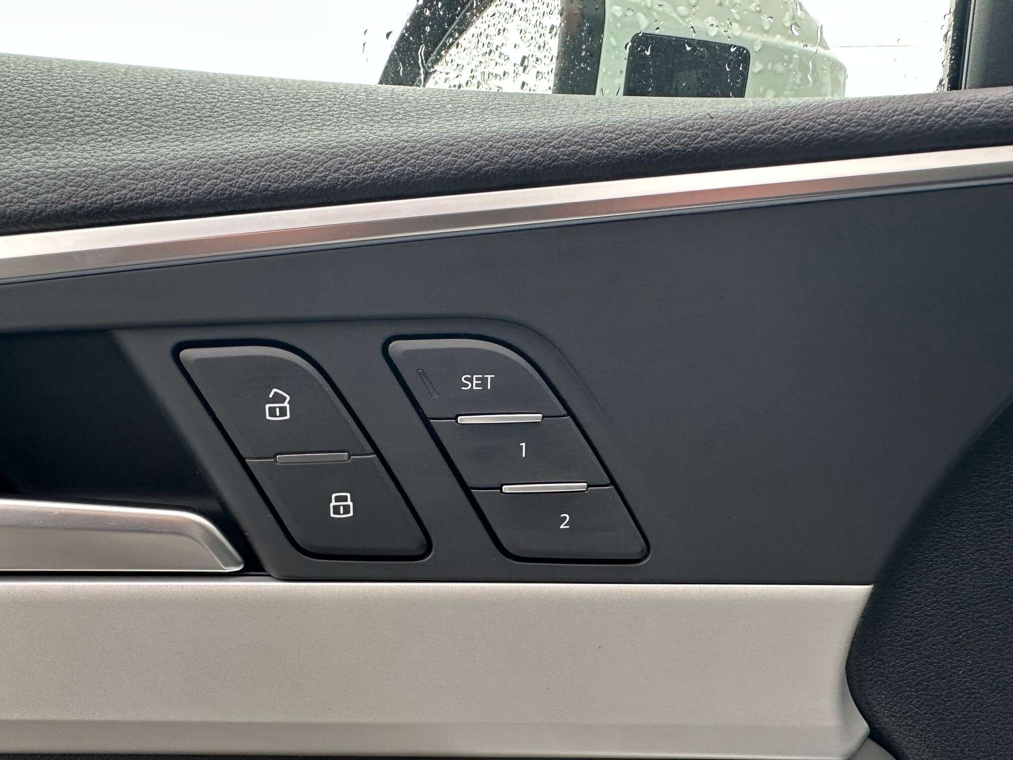 2020 Audi A4 ONE OWNER+DEALER SERVICED! thumb 23