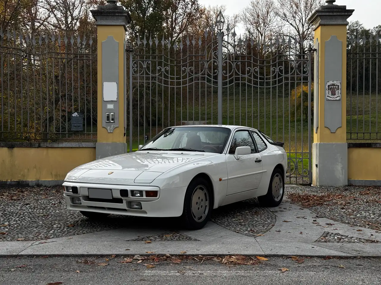 Porsche 944 Coupe 2.5 S, foto 2