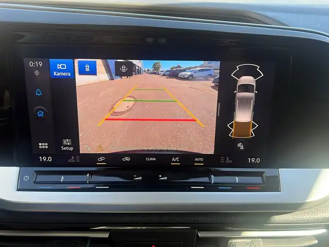 Ford Transit Connect view 13