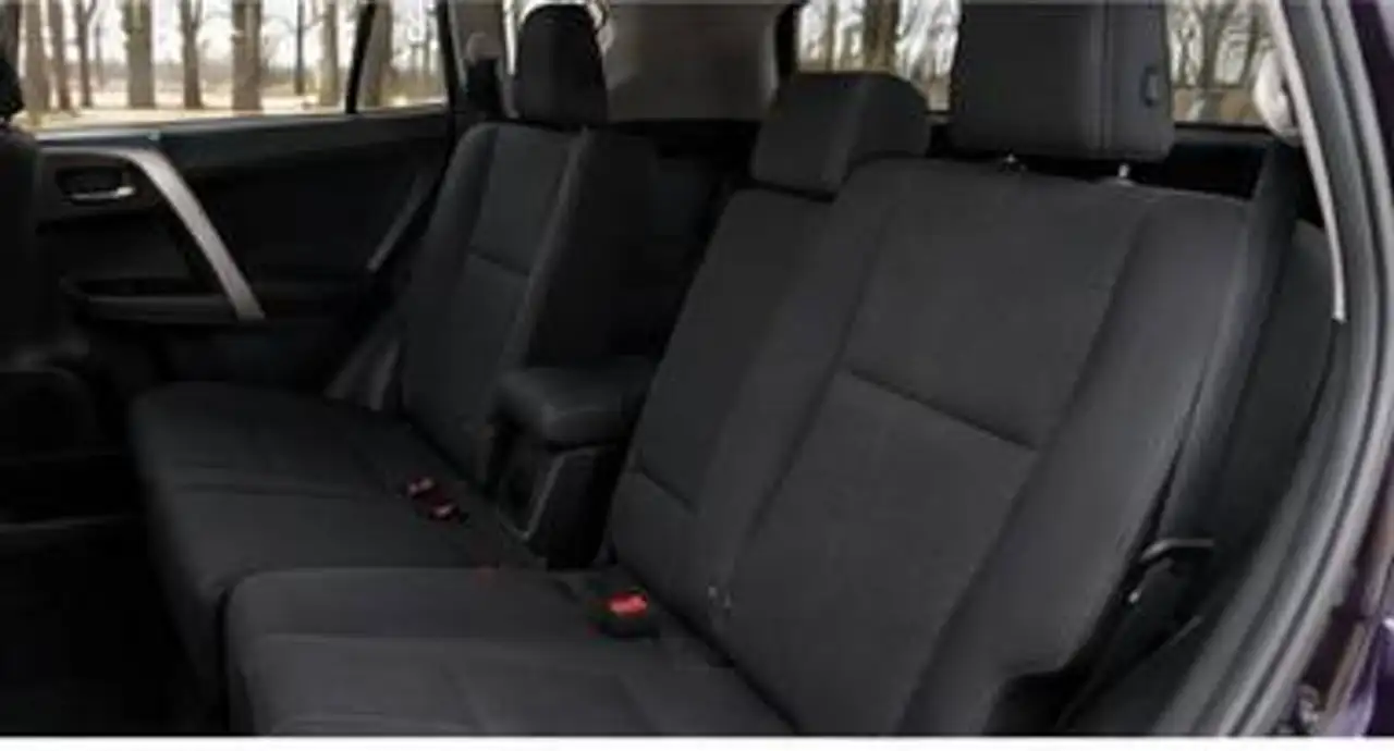 Toyota RAV 4 photo Toyota RAV 4