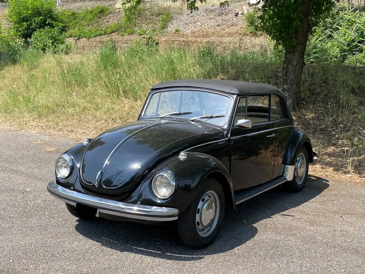 Volkswagen Maggiolino 1302 Cabrio vetro piatto, foto 1