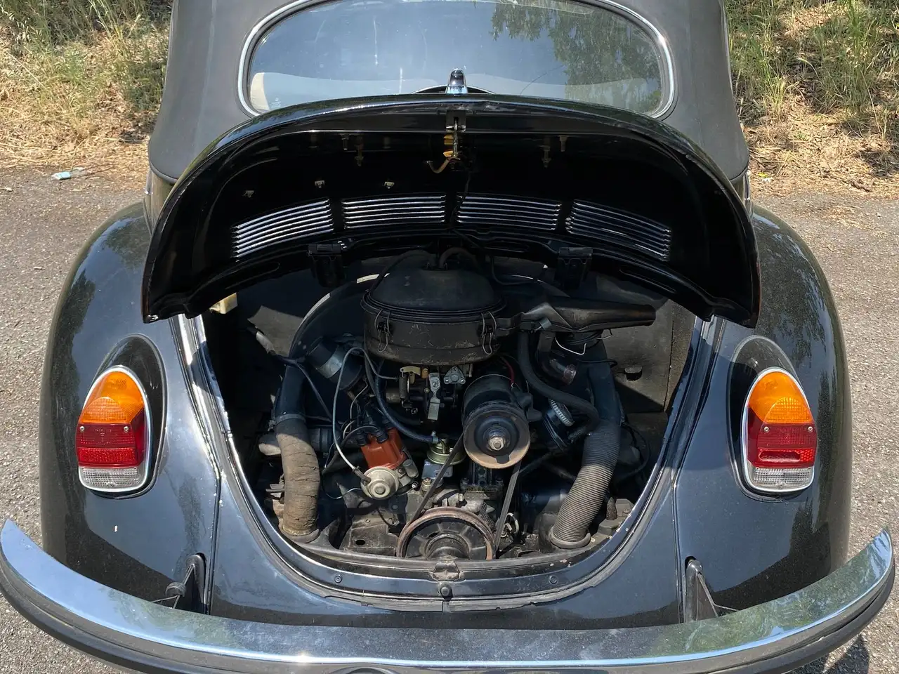 Volkswagen Maggiolino 1302 Cabrio vetro piatto, foto 12