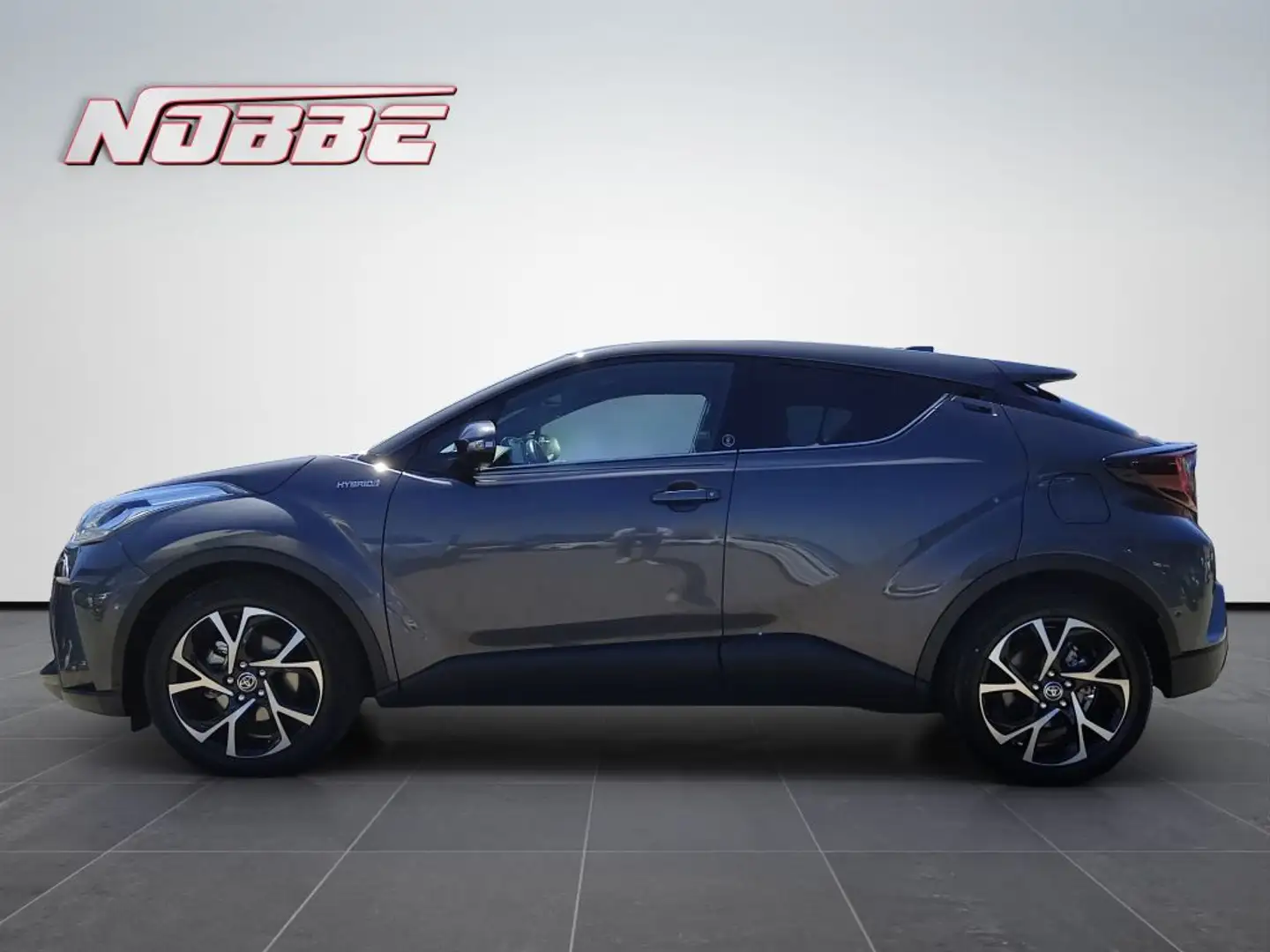 Toyota C-HR 2.0 Hybrid Team Deutschland+AHK Grijs - 2