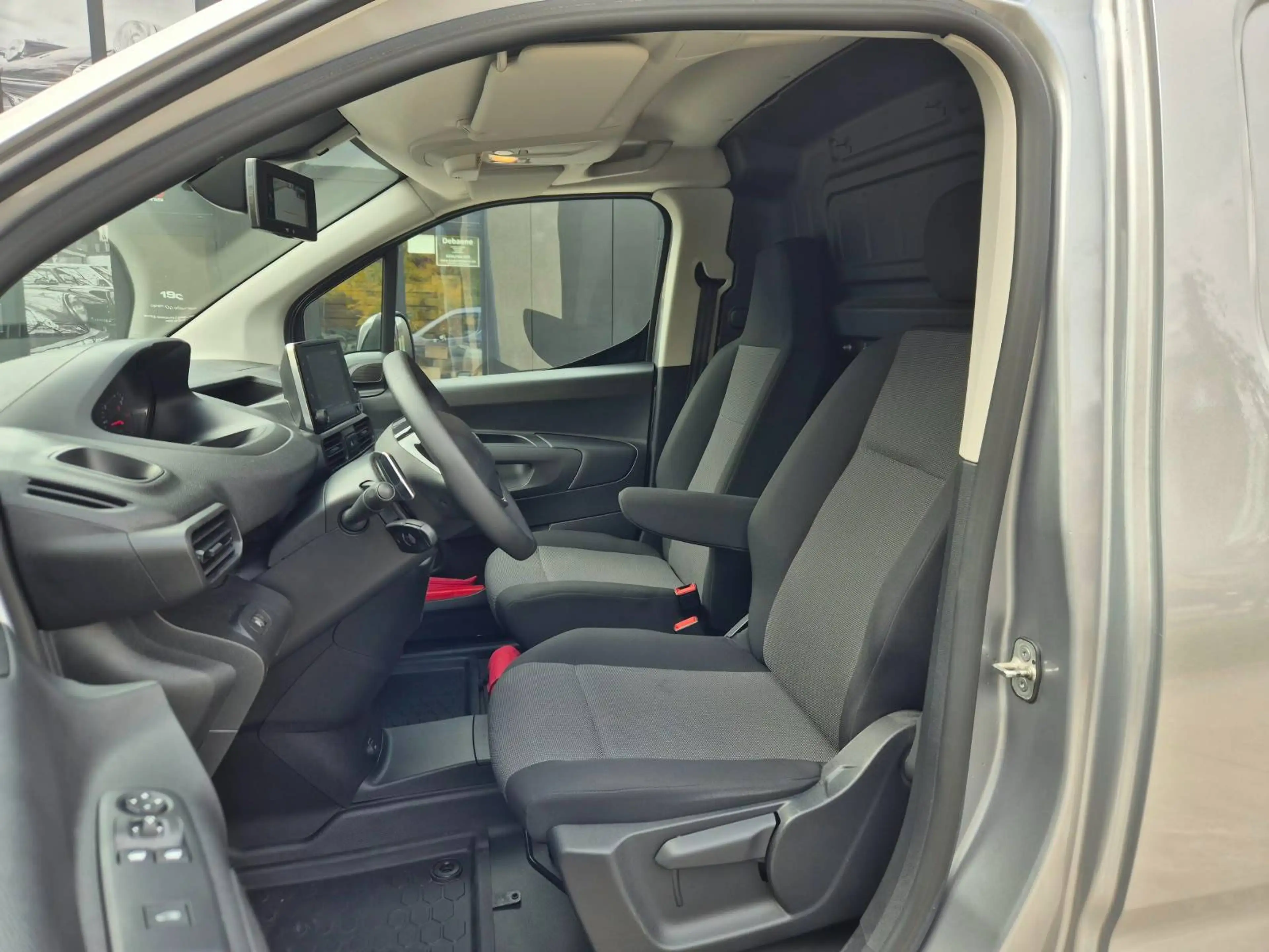Peugeot Partner Heavy 1.5 BlueHDi 130 EAT8 Premium (€14041+BTW) — photo 8