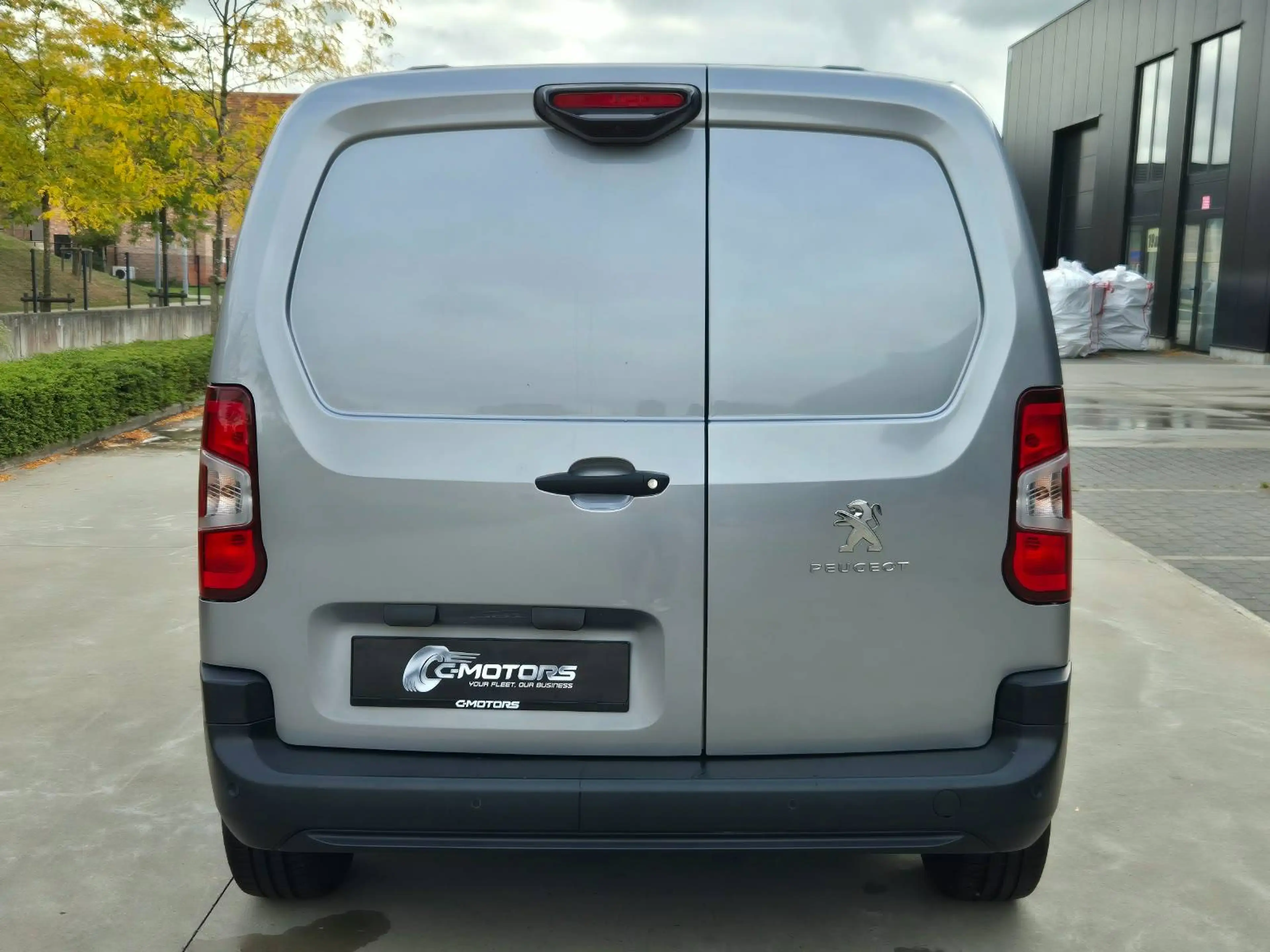 Peugeot Partner Heavy 1.5 BlueHDi 130 EAT8 Premium (€14041+BTW) — photo 6