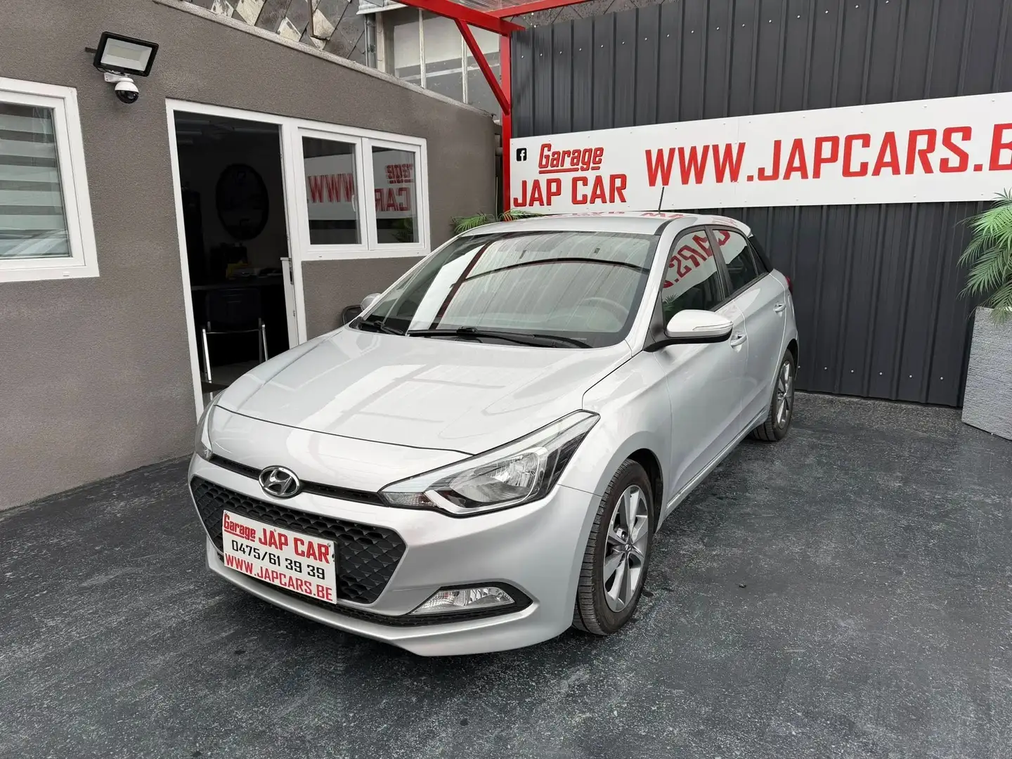 Hyundai i20 euro 6 clim gps camera de recul garantie 1an Grijs - 2