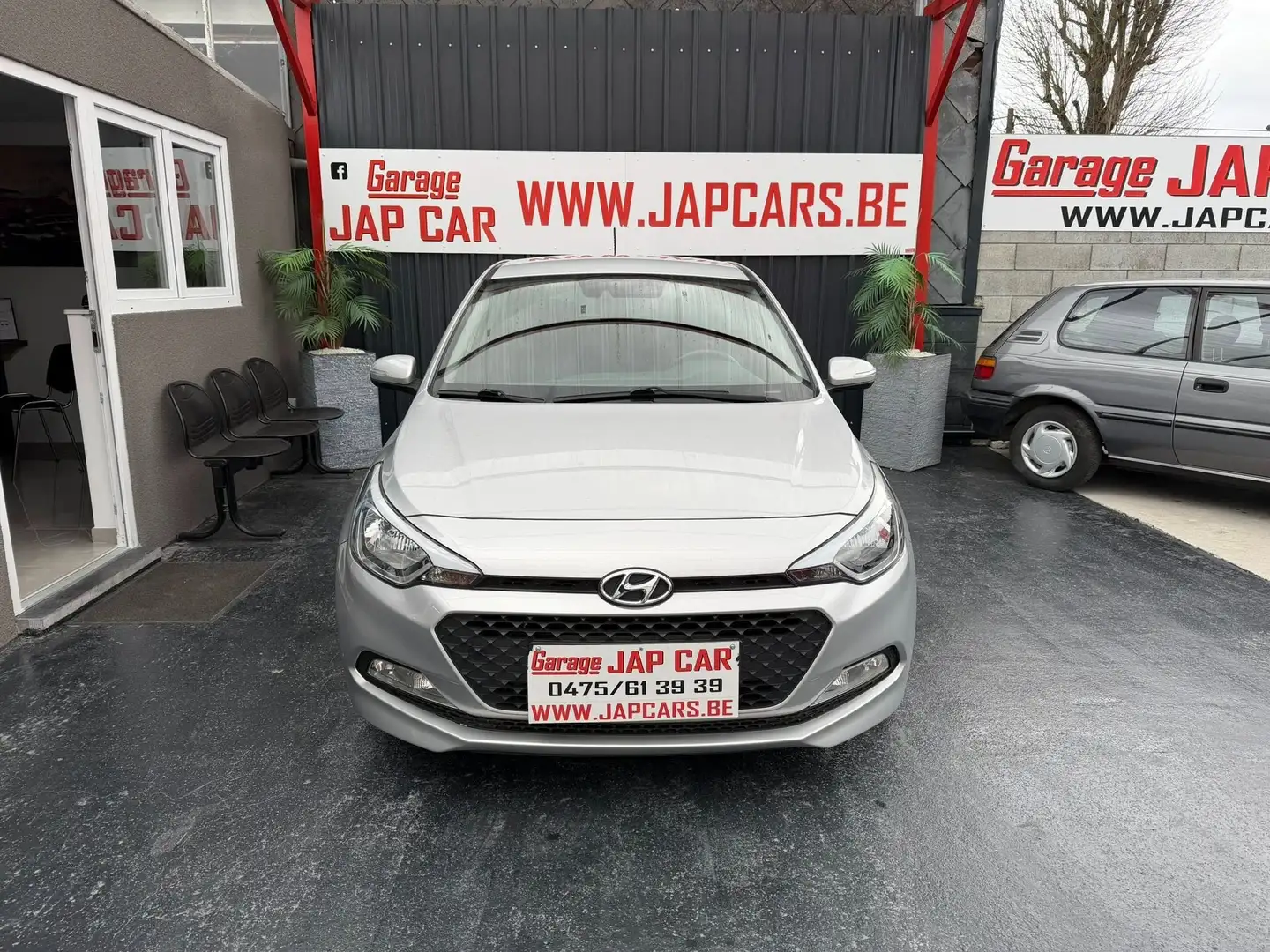 Hyundai i20 euro 6 clim gps camera de recul garantie 1an Grijs - 1