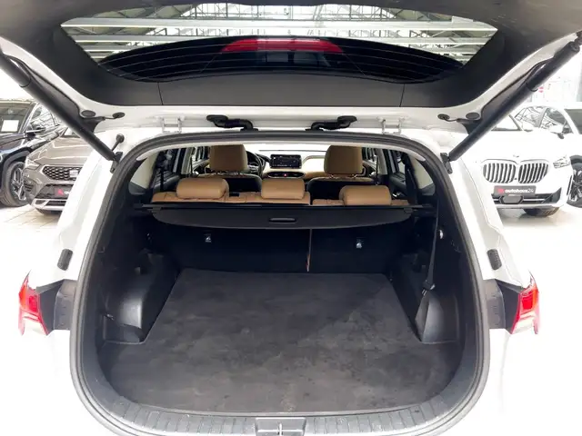 Hyundai Santa Fe view 6