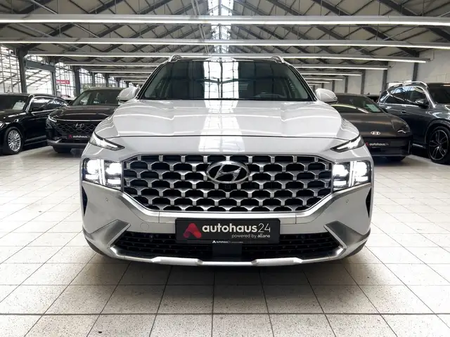 Hyundai Santa Fe view 2