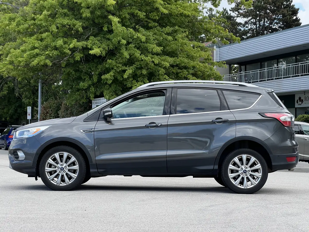 Ford Escape снимка Ford Escape