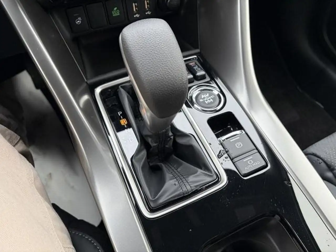 Mitsubishi Eclipse Cross fotografie Mitsubishi Eclipse Cross