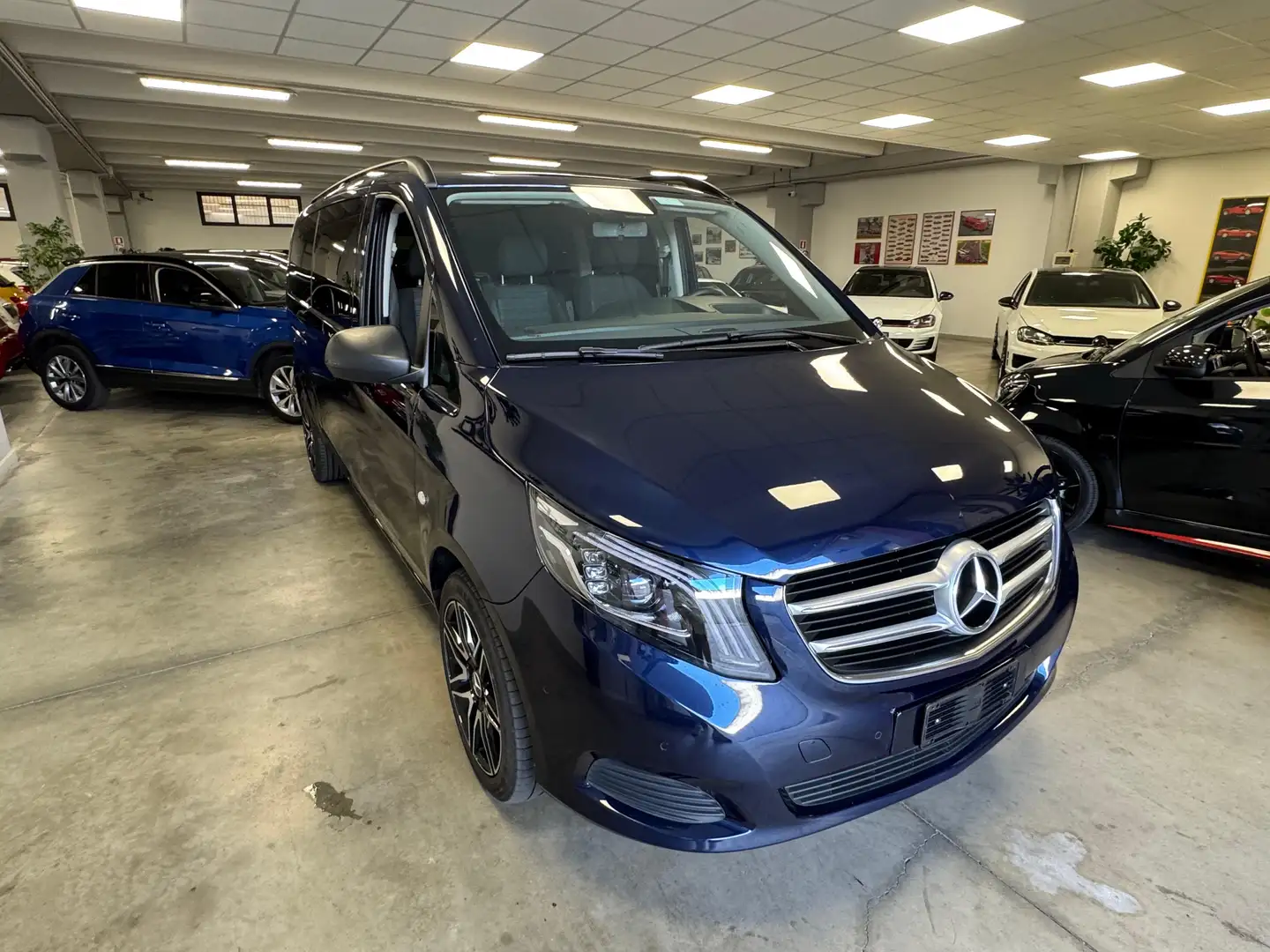 Mercedes-Benz V Extralong ,auto , Fari Maybach Garanzia 12 Mesi Bleu - 1