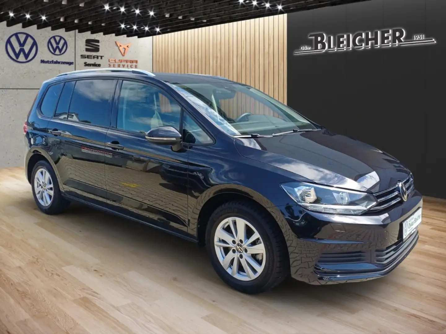 Volkswagen Touran 1.5 TSI ''Comfortline'' 7 Sitze+AHK Navi ACC Schwarz - 2