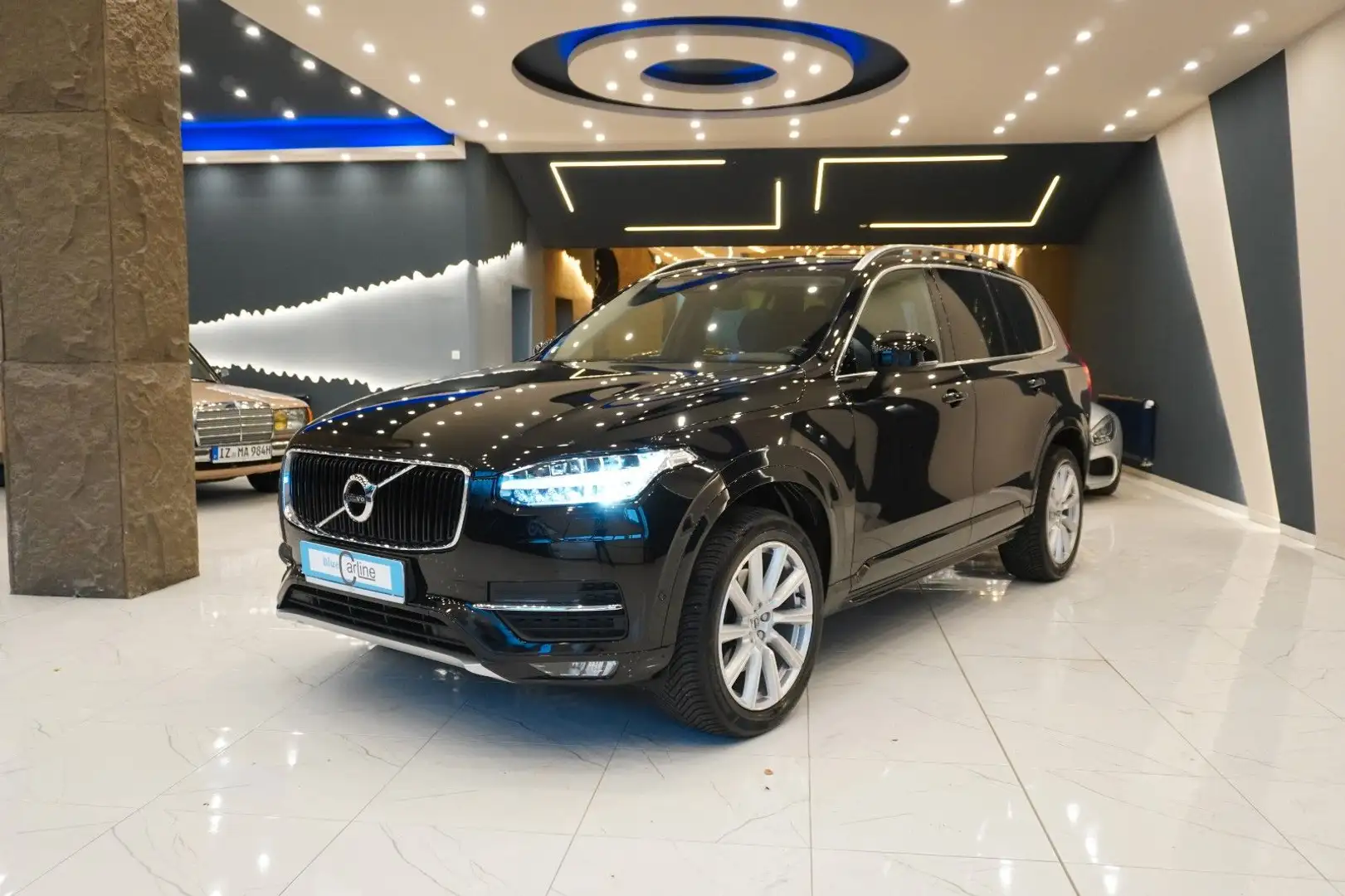 Volvo XC90 XC90 Momentum AWD/AHK+Leder+Xenon+Navi+Kam Schwarz - 1