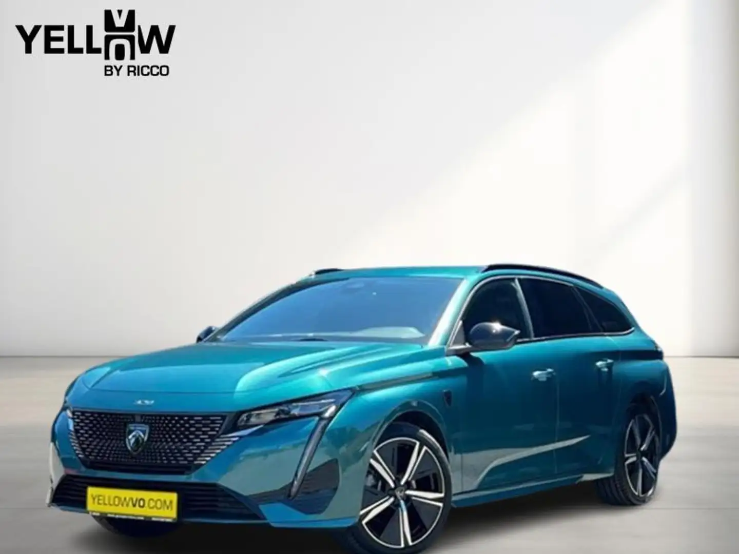 Peugeot 308 GT / Hybrid 136 / SW Groen - 1
