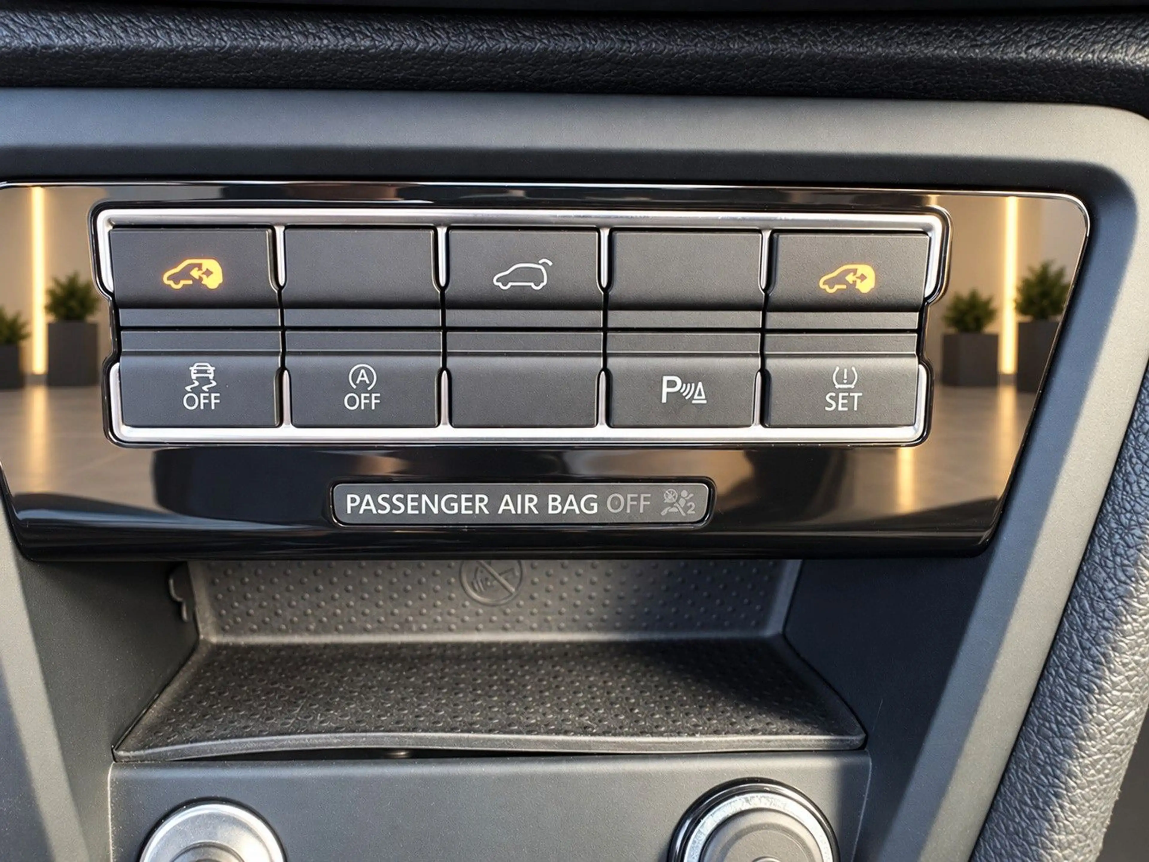 Volkswagen Sharan 2.0 TDI SCR Highline 7-Sitzer mit Panoram — photo 14