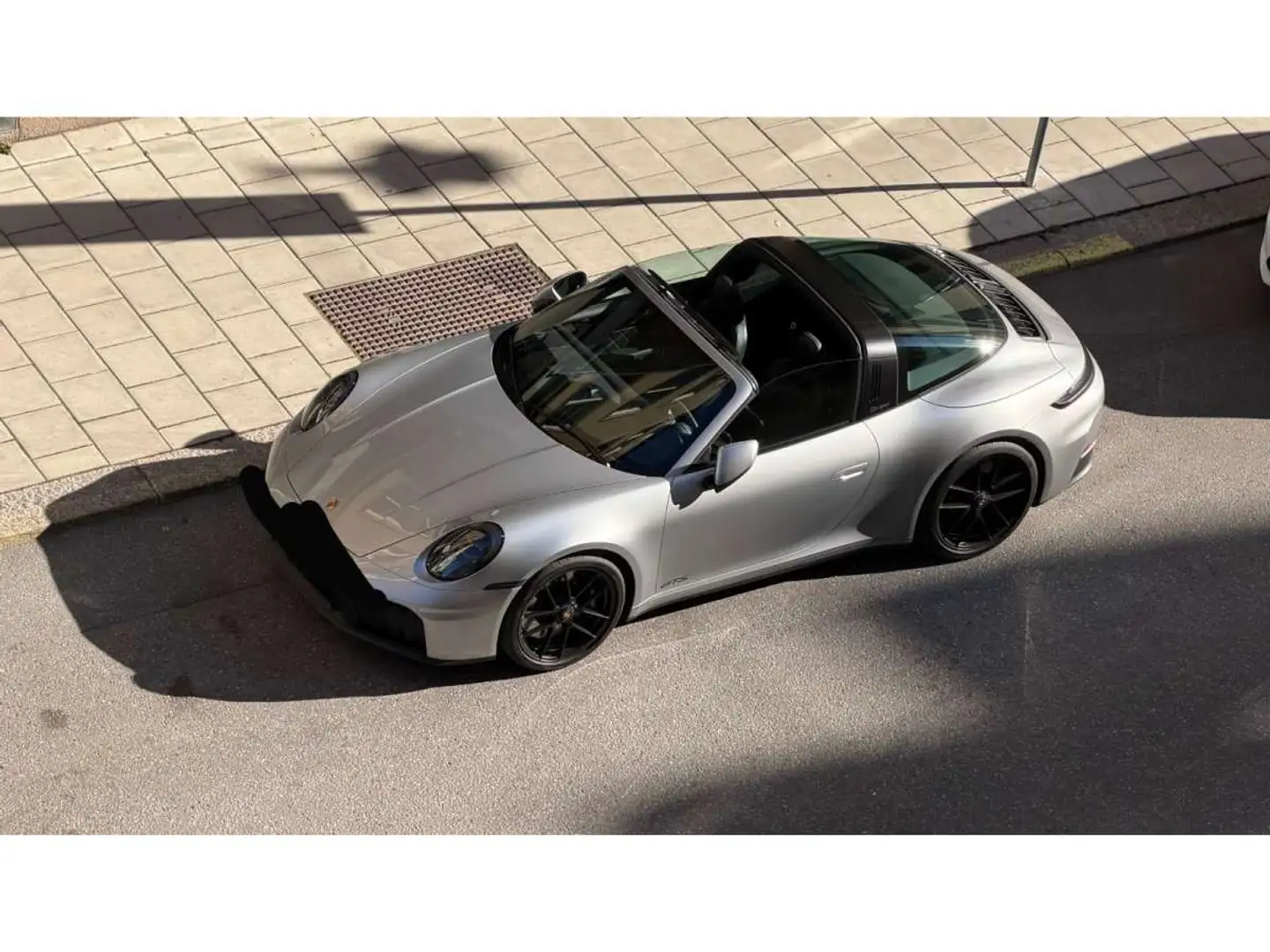 Porsche 911 992.2 TARGA 4 GTS 169k NETTOPREIS Gris - 2