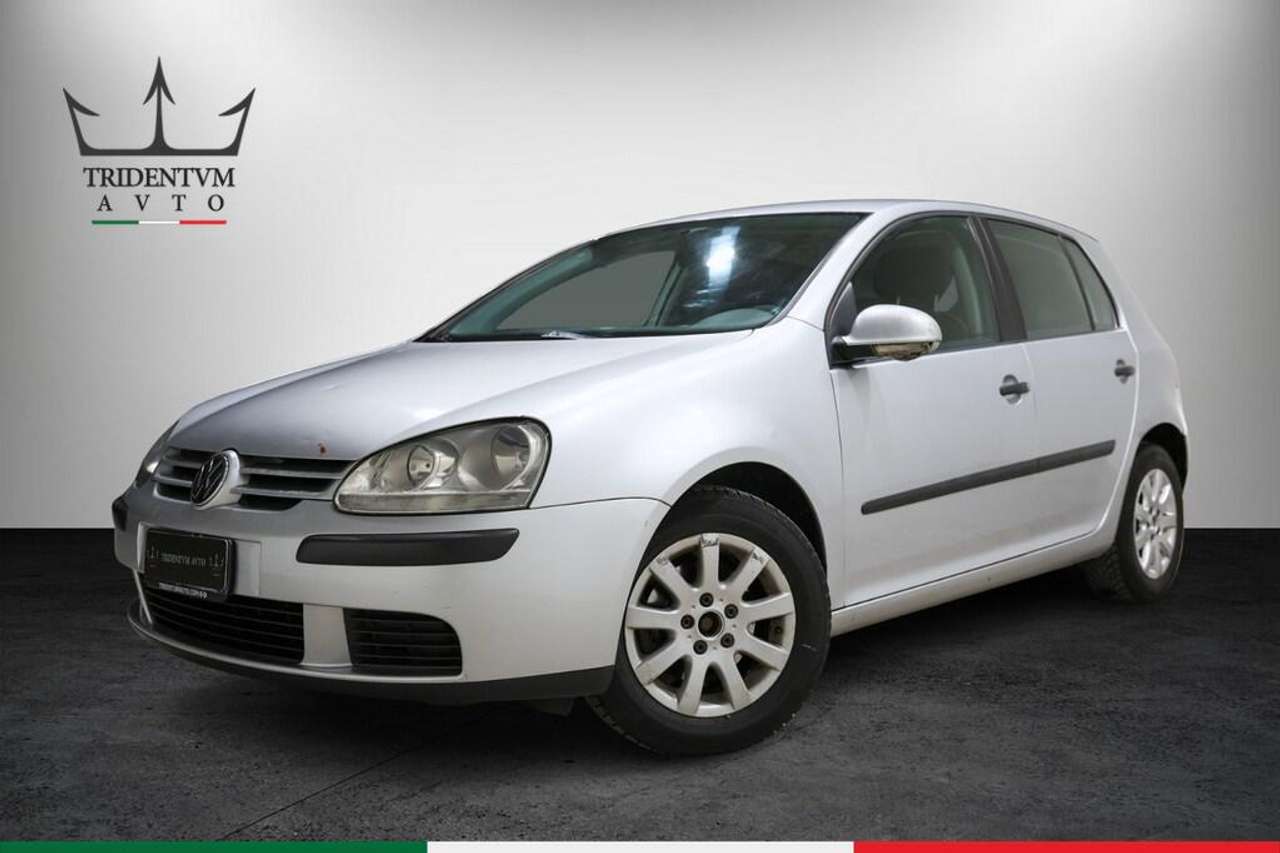 Volkswagen Golf 1.6 fsi Sportline 5p