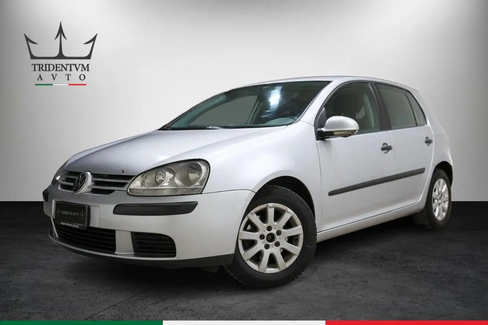 Volkswagen Golf 1.6 fsi Sportline 5p Grigio - 1