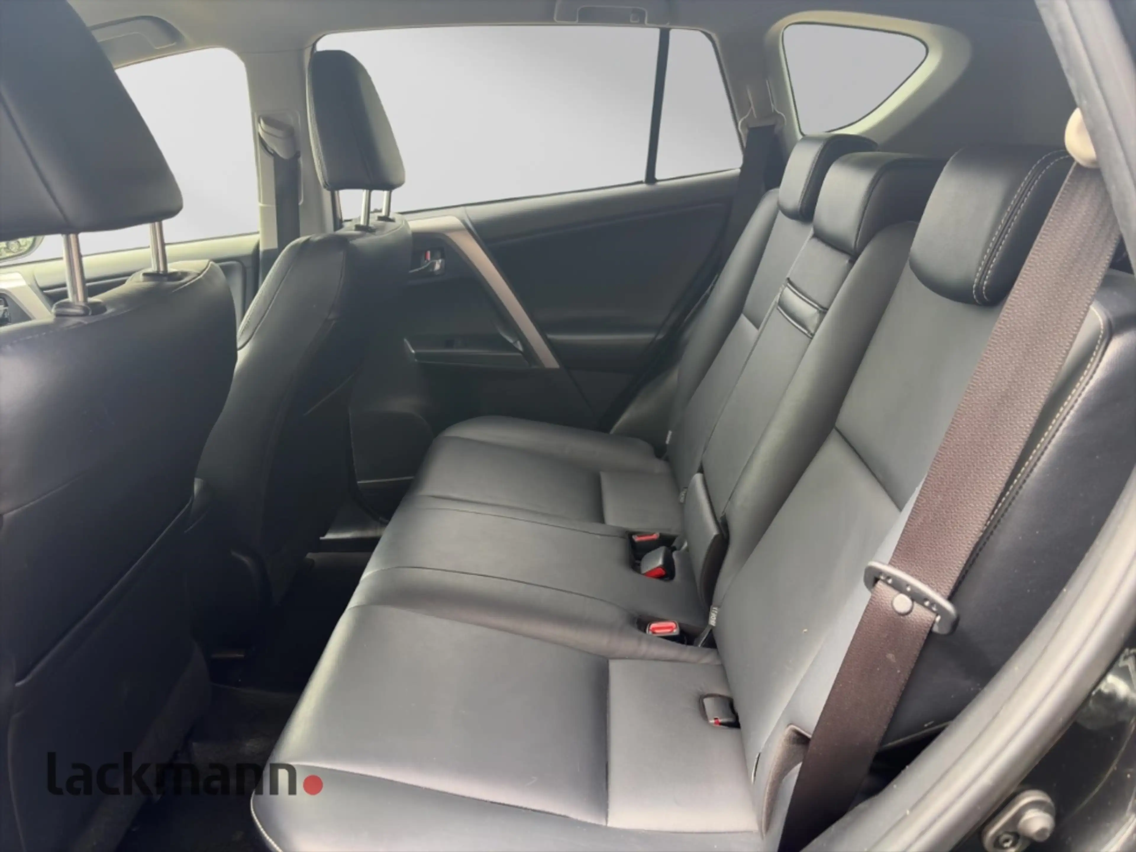 Toyota RAV 4 Hybrid Executive*360Grad*Leder*LED*Navi* — photo 10