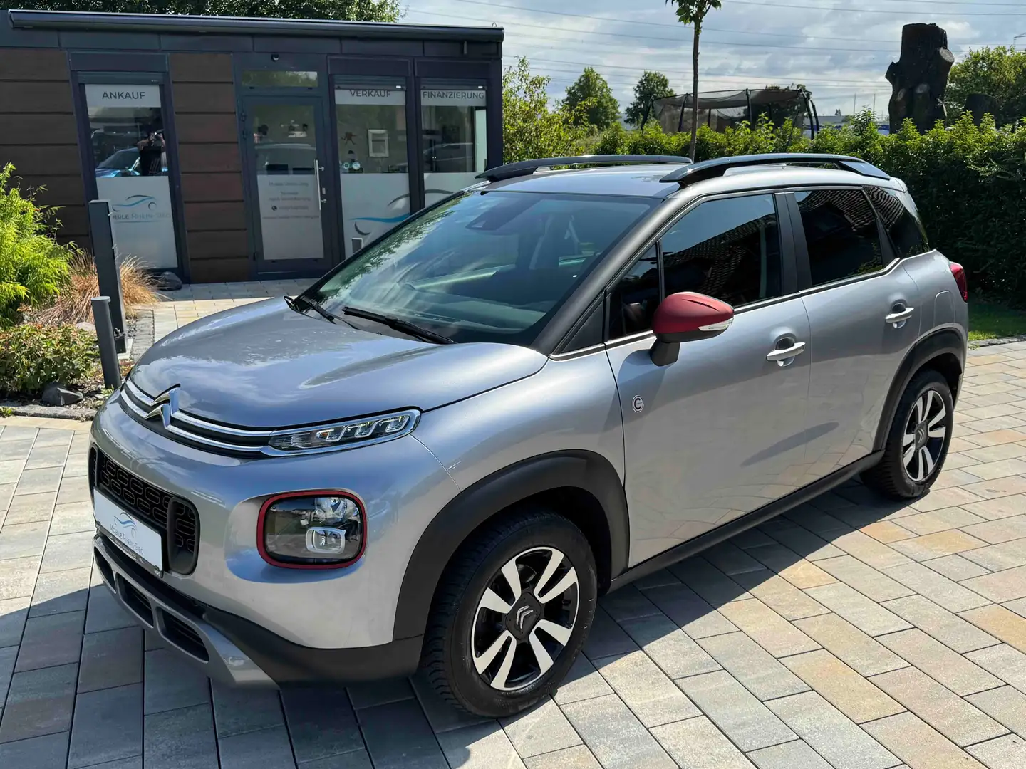 Citroen C3 Aircross C-Series 1.2 *PDC*Klima*Apple-Carplay* Grau - 1