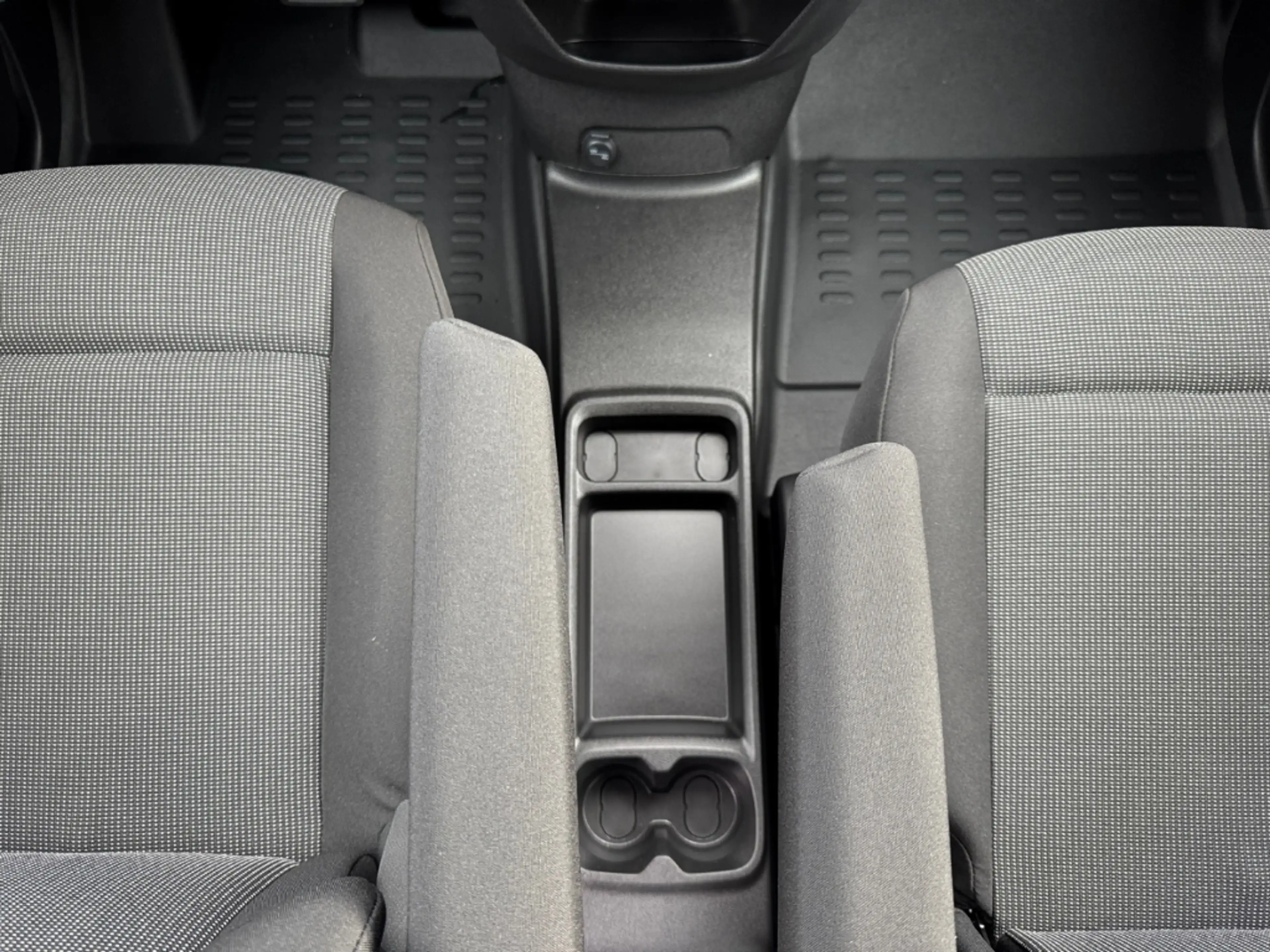 Fiat Doblo Multicab XL+AUTOMATIK+KAMERA+CARPLAY+SHZ+KLIMAAUTO — photo 42