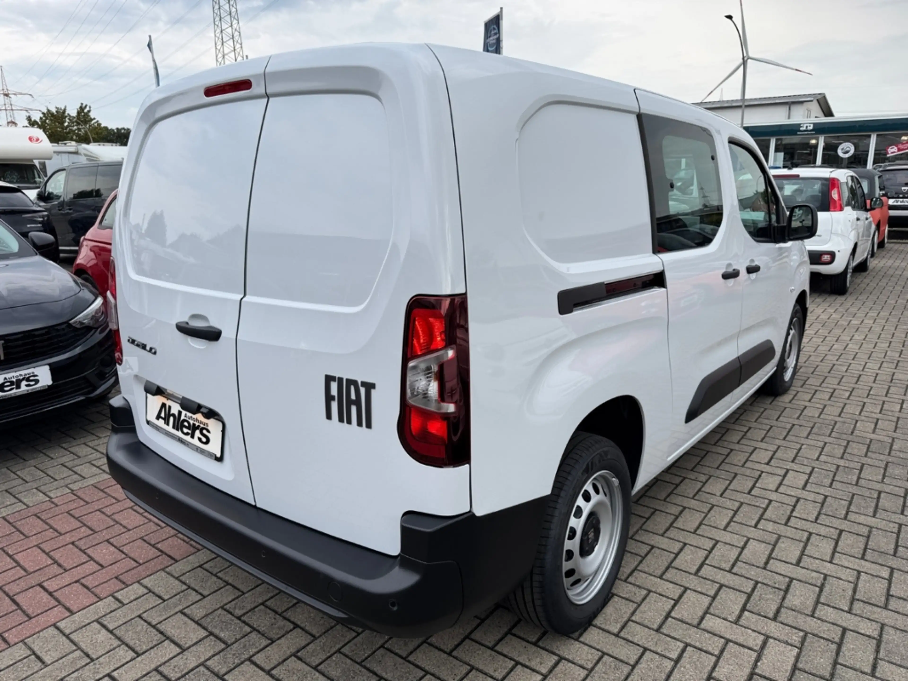 Fiat Doblo Multicab XL+AUTOMATIK+KAMERA+CARPLAY+SHZ+KLIMAAUTO — photo 11