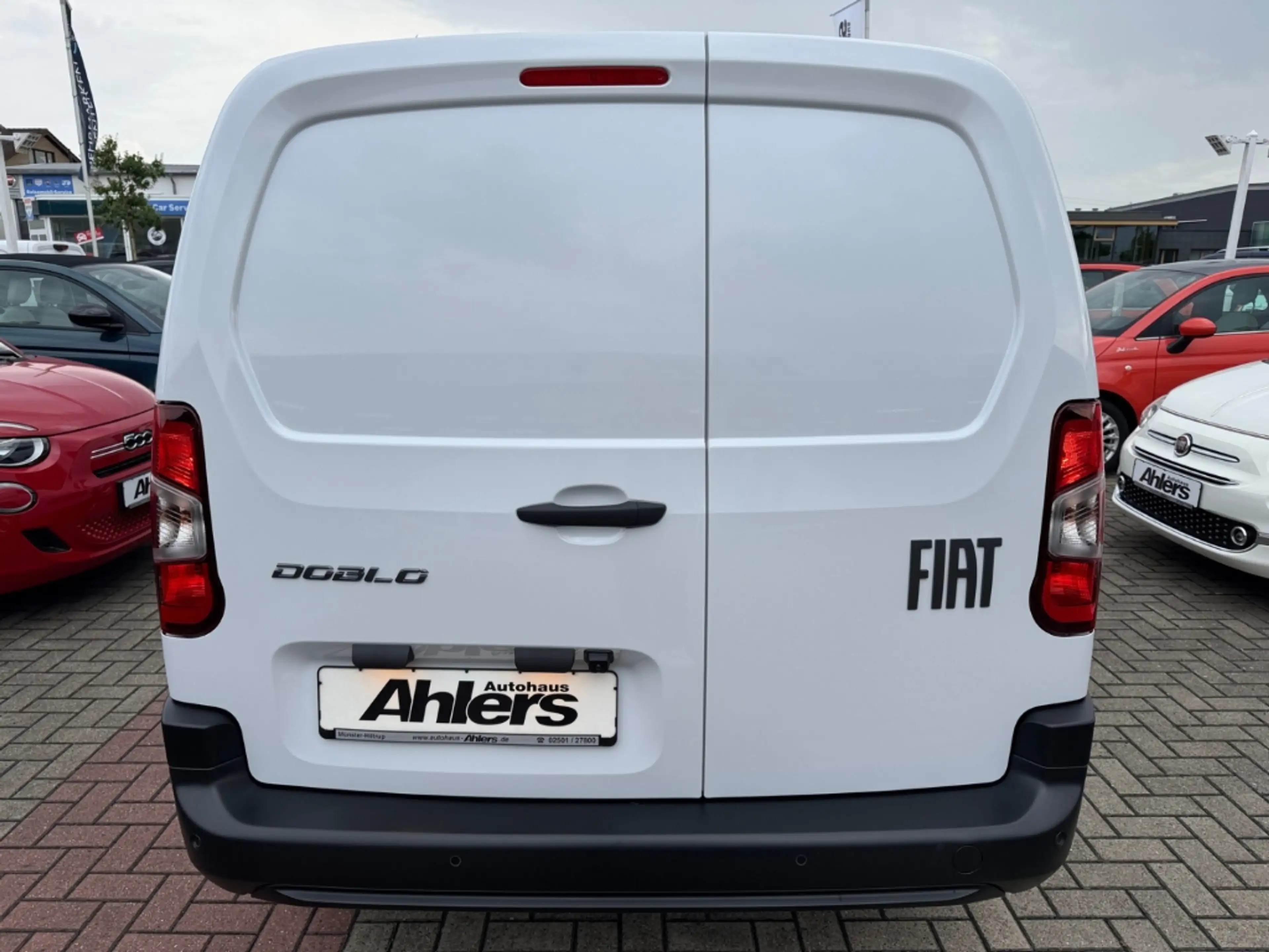 Fiat Doblo Multicab XL+AUTOMATIK+KAMERA+CARPLAY+SHZ+KLIMAAUTO — photo 7