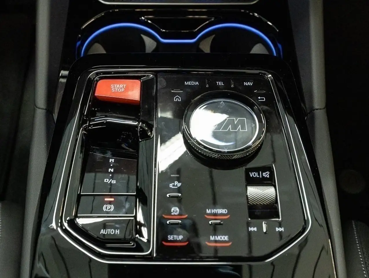 BMW M5 Limousine 0,5% VERSTEUERUNG + Ultimate Package 10