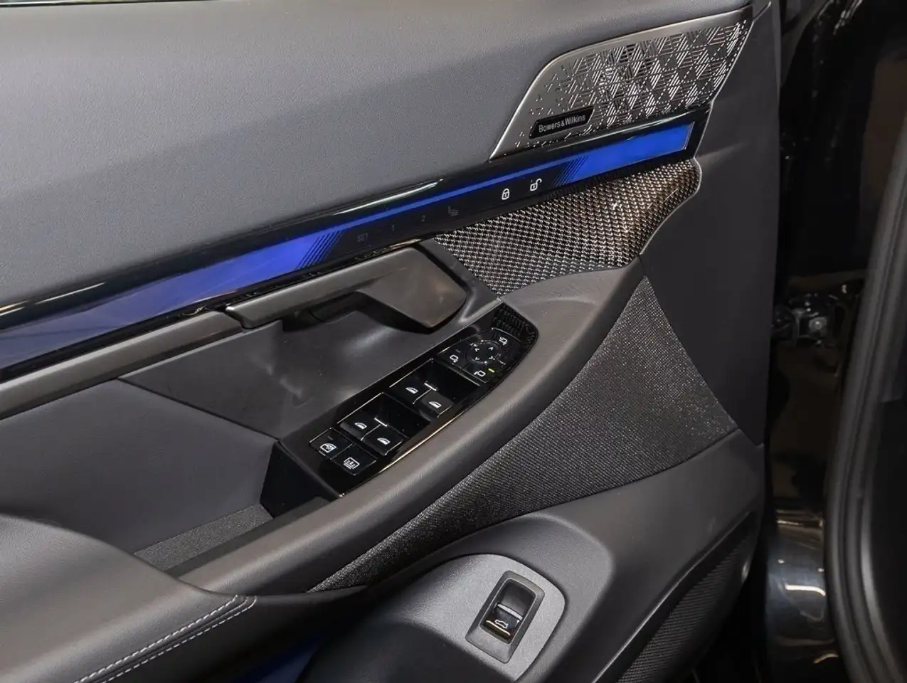 BMW M5 Limousine 0,5% VERSTEUERUNG + Ultimate Package 5