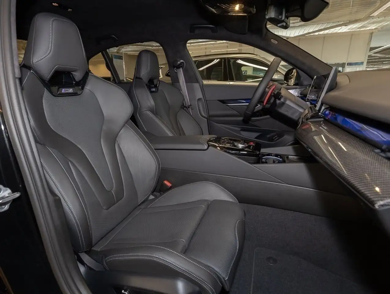 BMW M5 Limousine 0,5% VERSTEUERUNG + Ultimate Package 12