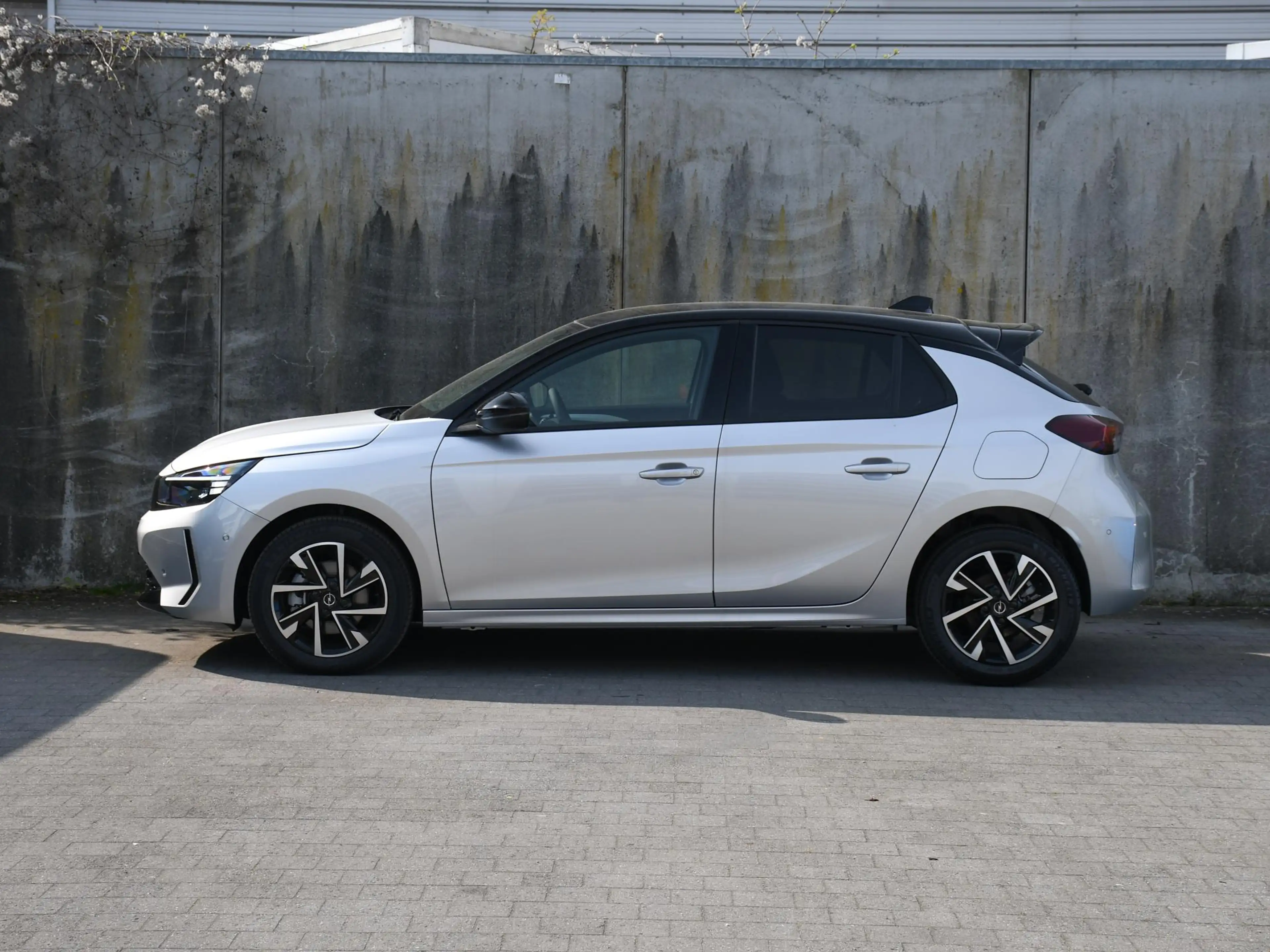 Opel Corsa GS 1.2 Turbo Hybrid 110pk Automaat ADAPT. CC | 16' — photo 3