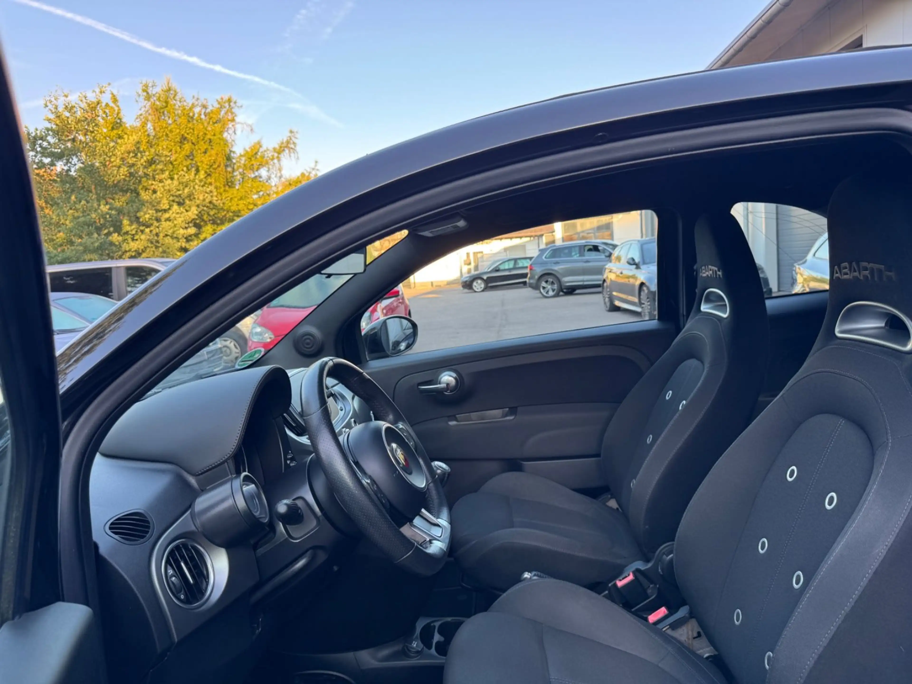 Abarth 500 Cabrio 595 C Pista — photo 15