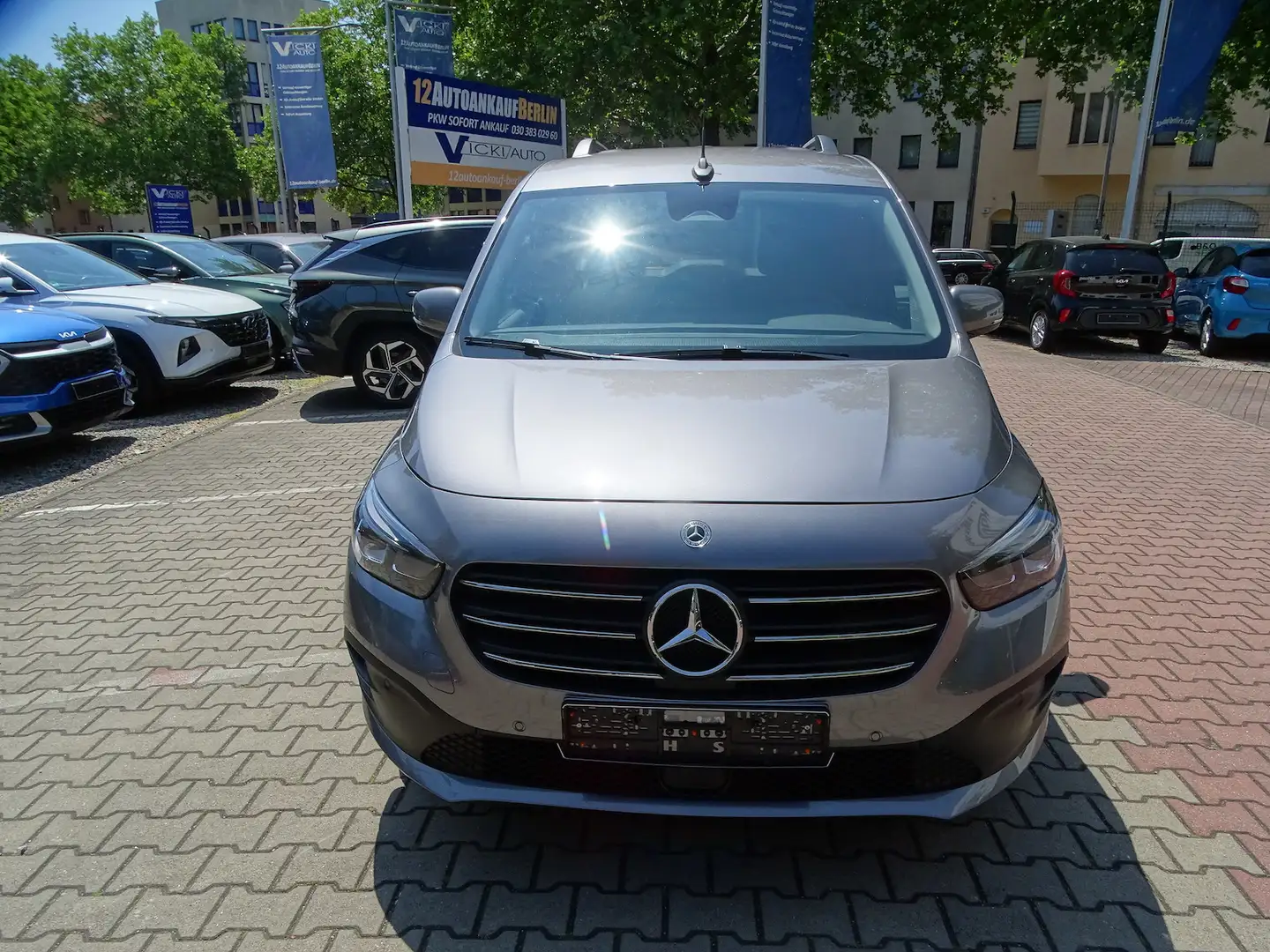 Mercedes-Benz T-Class 180 d Progresive Automatik AHK Сірий - 2