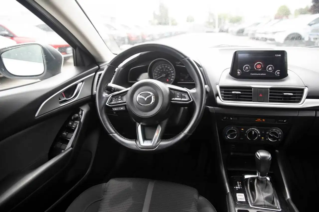 Mazda 3 photo Mazda 3
