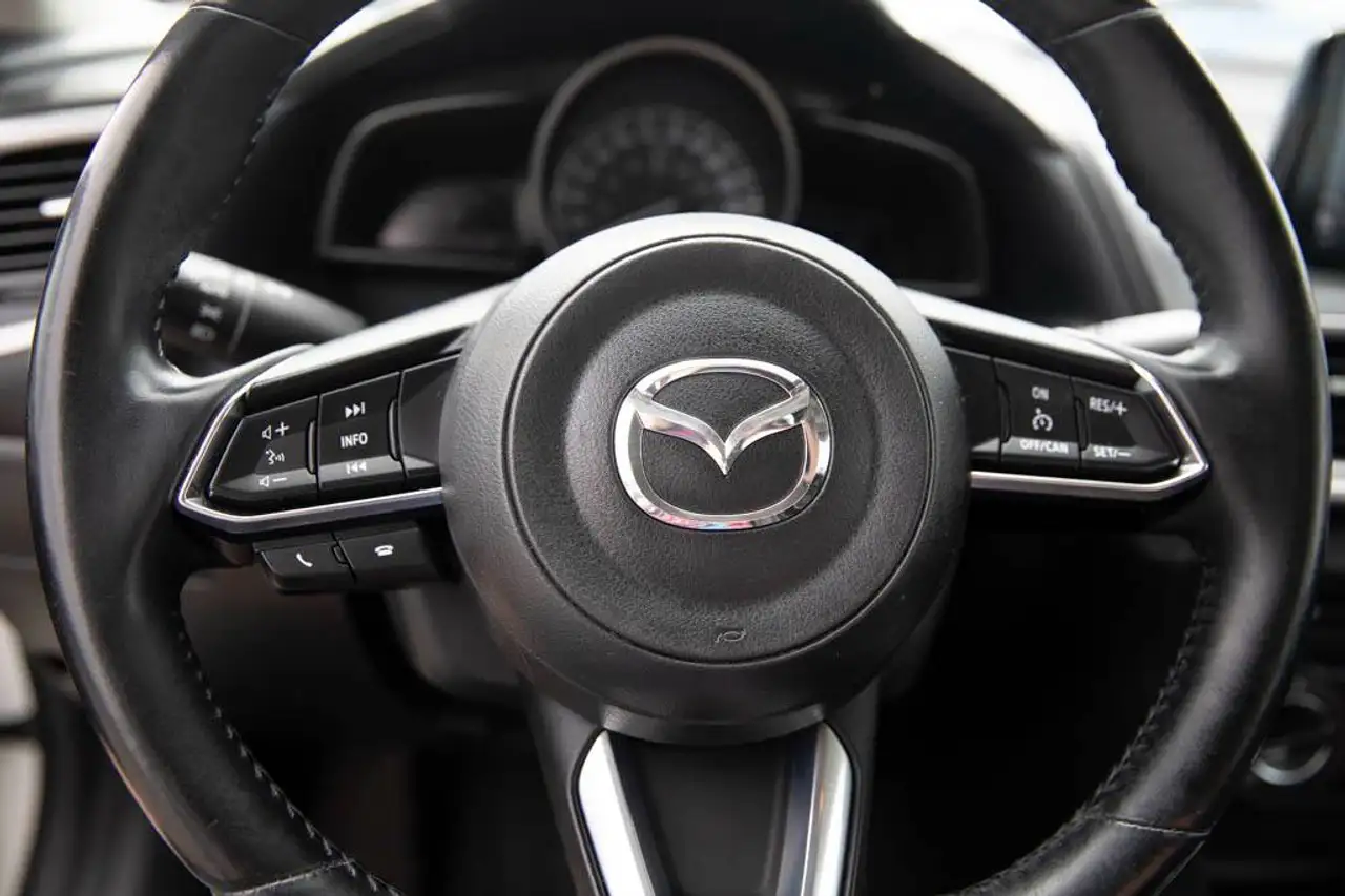 Mazda 3 photo Mazda 3