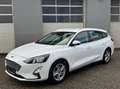 Ford Focus Traveller 1,5 EcoBlue Cool & Connect Blanc - thumbnail 1