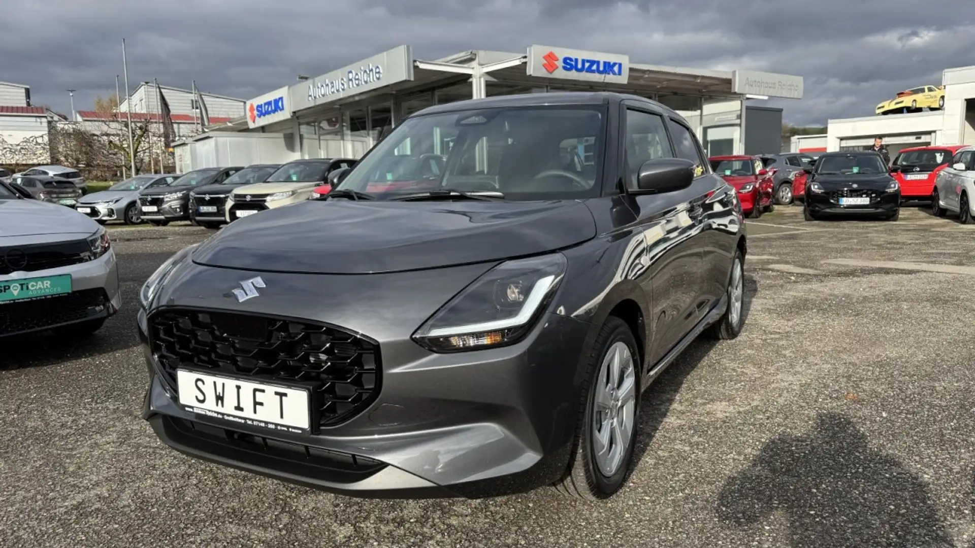 Suzuki Swift 1.2 Comfort +HEV+NAV+SHZ+ACC+LED+KLIMA+RFK Klima Grau - 1