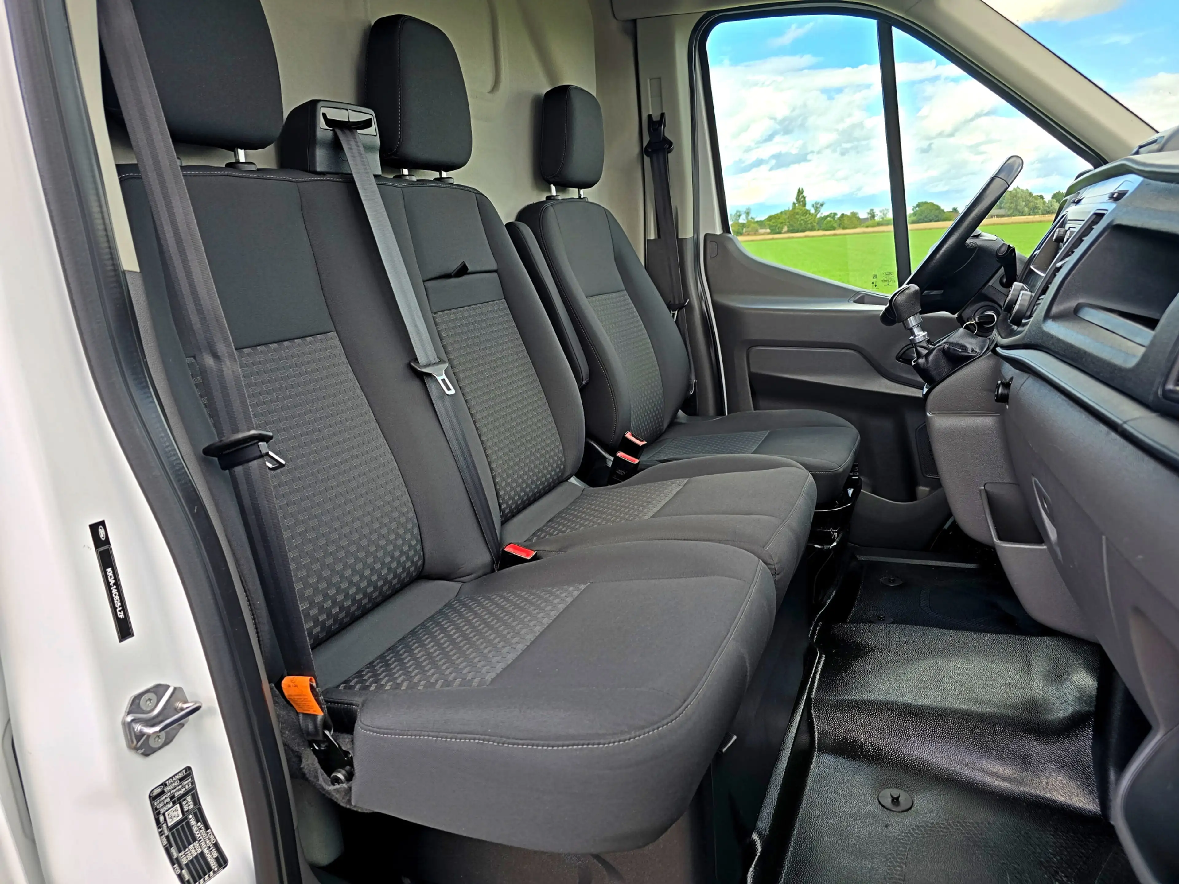 Ford Transit 350 2.0 TDCI L2 H2 - 130 Pk - Euro 6 - Airco - Cru — photo 13