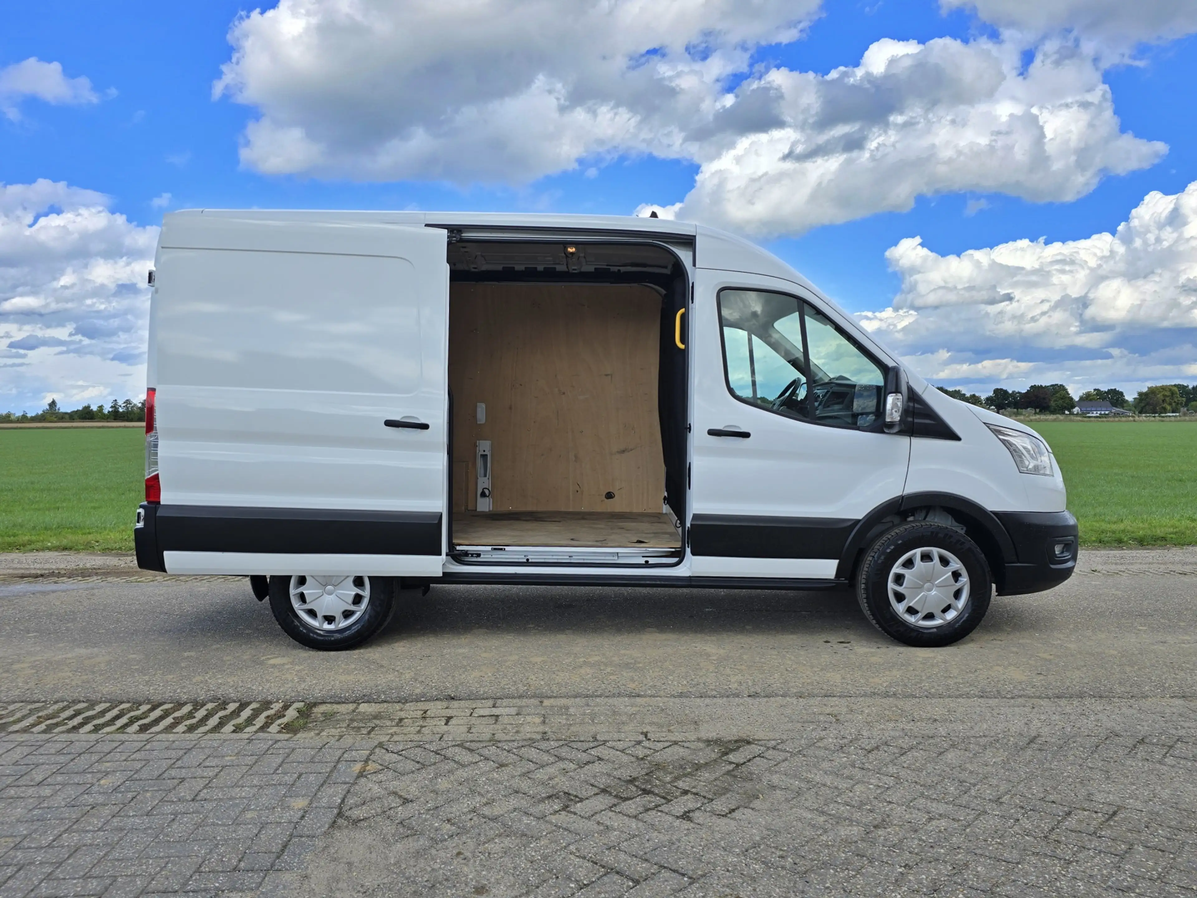 Ford Transit 350 2.0 TDCI L2 H2 - 130 Pk - Euro 6 - Airco - Cru — photo 19