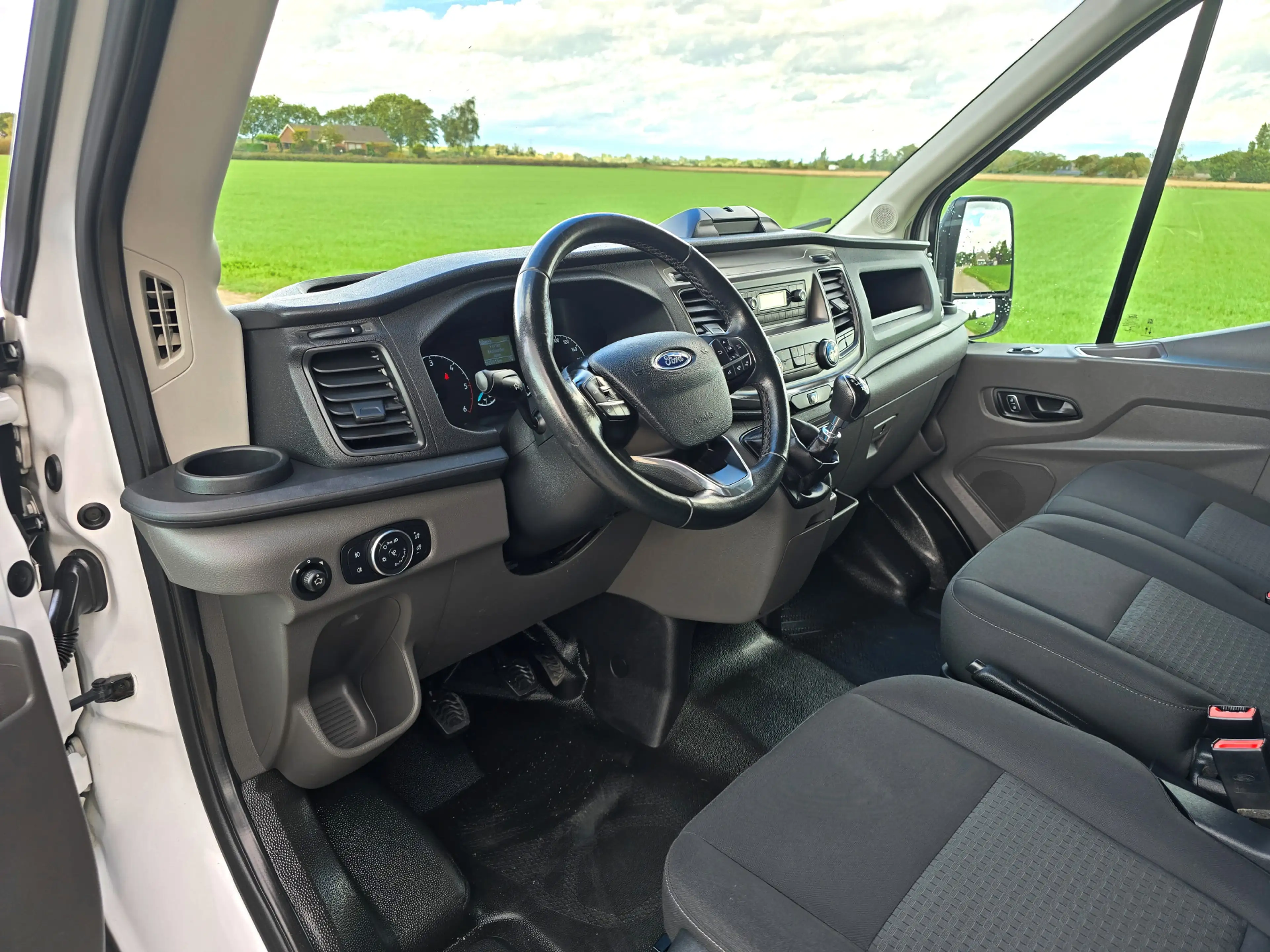 Ford Transit 350 2.0 TDCI L2 H2 - 130 Pk - Euro 6 - Airco - Cru — photo 25