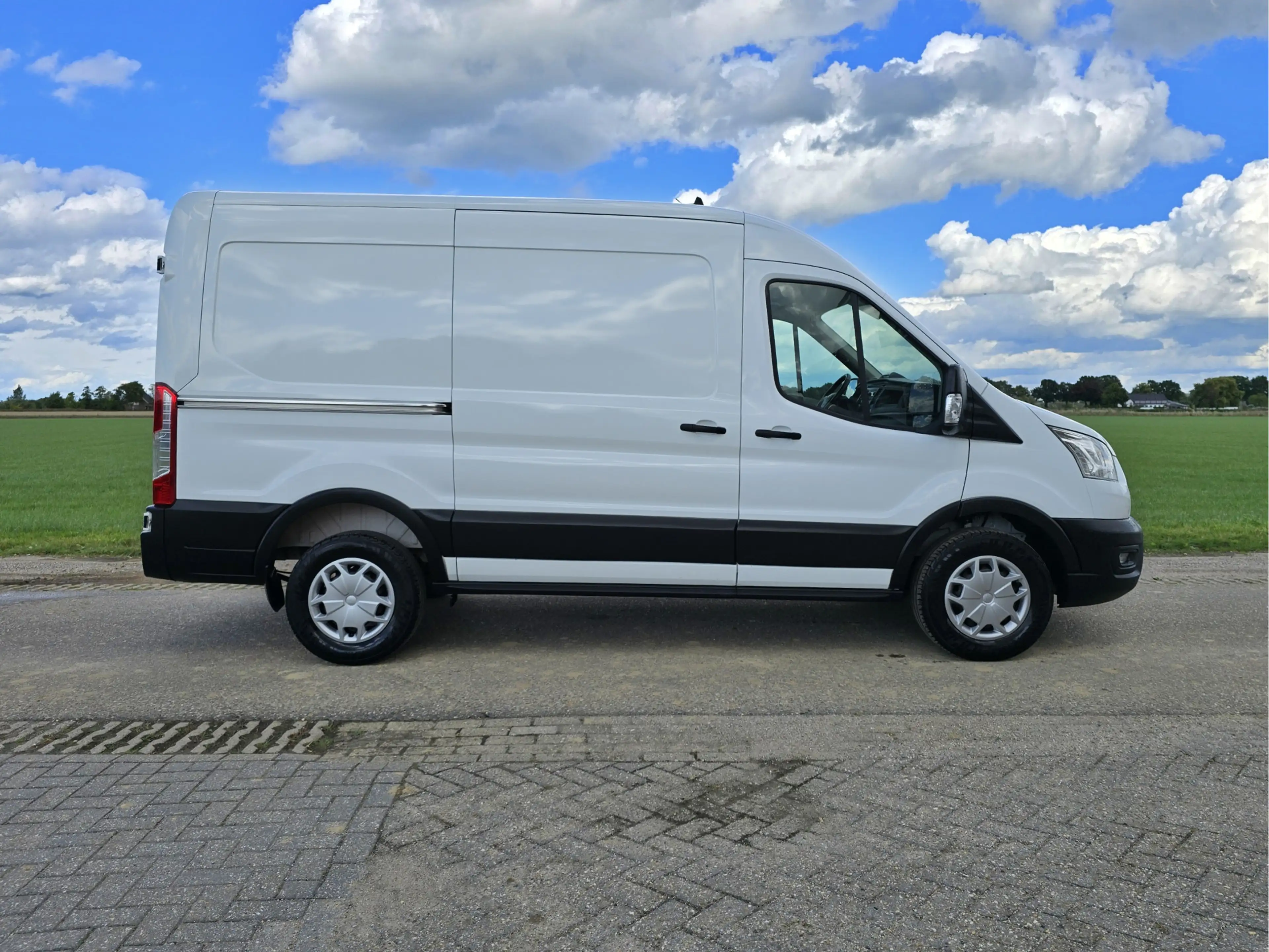 Ford Transit 350 2.0 TDCI L2 H2 - 130 Pk - Euro 6 - Airco - Cru — photo 8