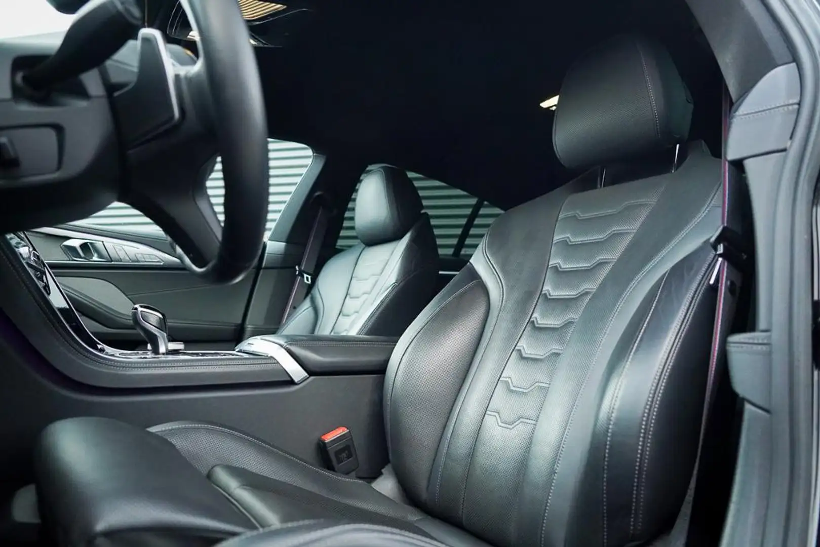 BMW M850 8-serie Gran Coupé M850i xDrive High Executive / D Negro - 2