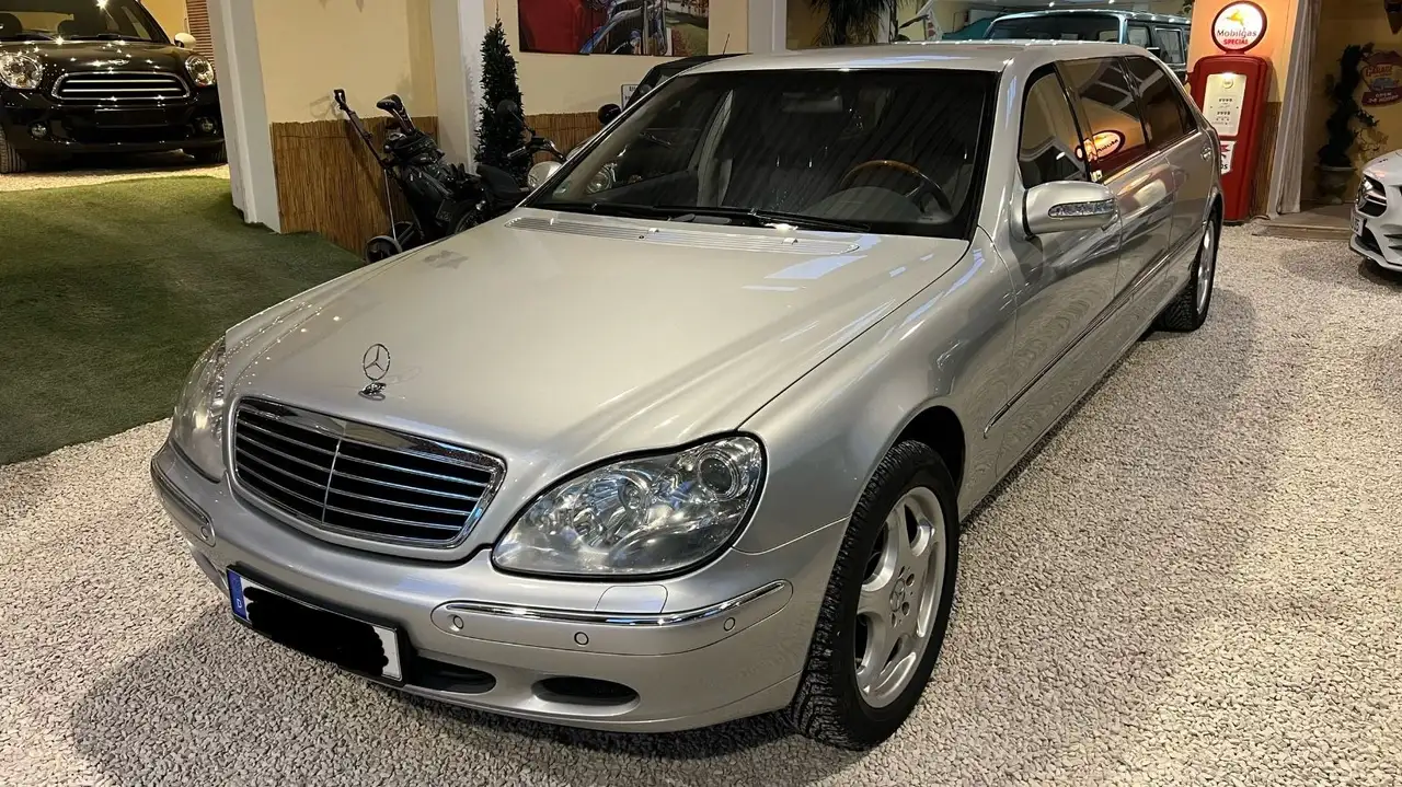 Mercedes-Benz S 500