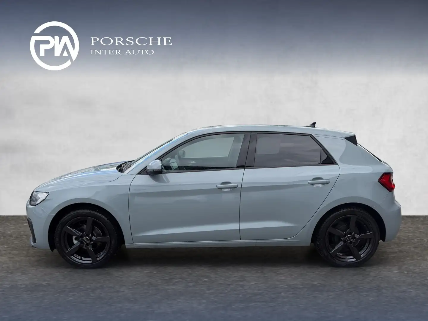 Audi A1 25 TFSI intense Grau - 2