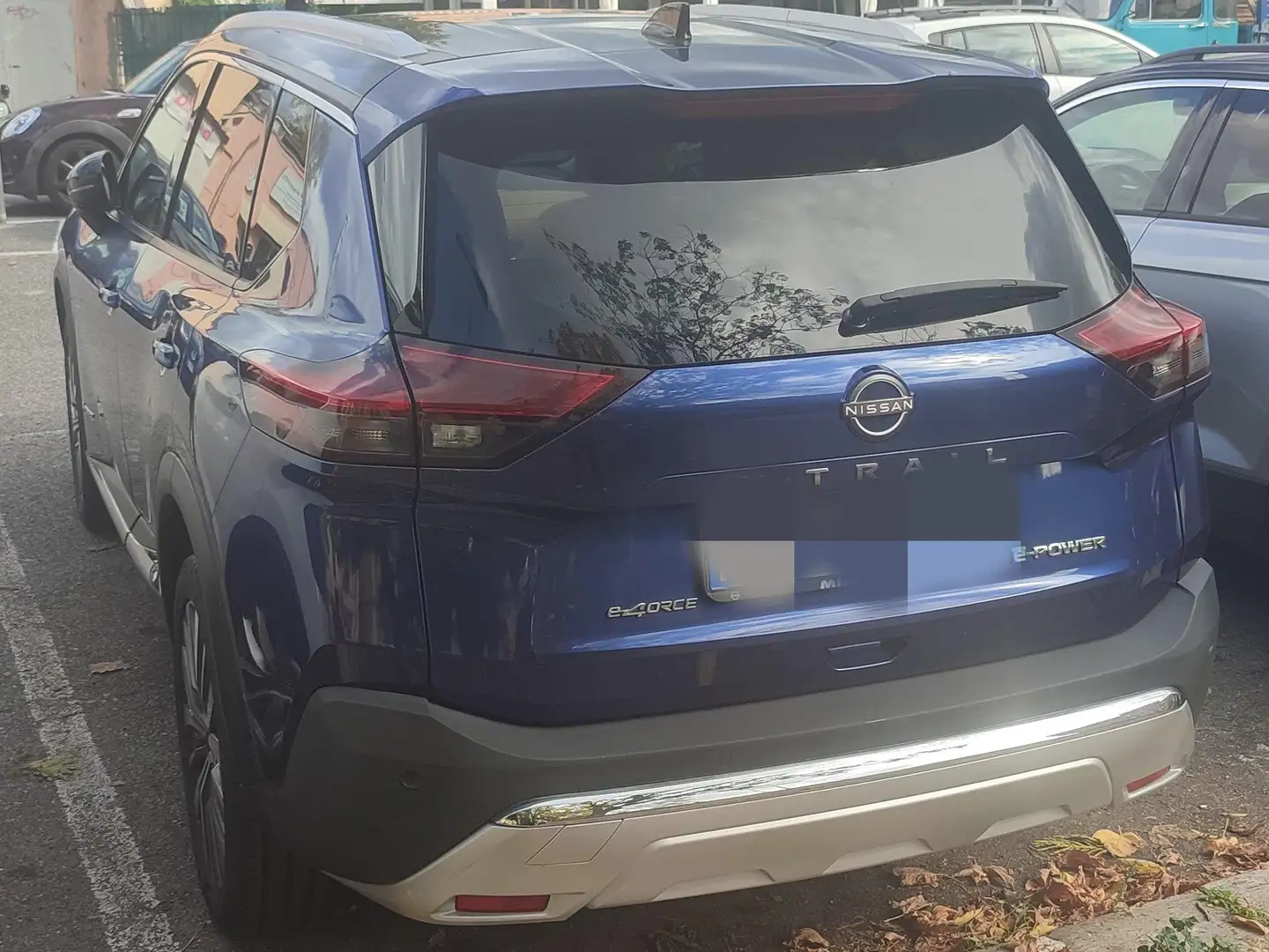 Nissan X-Trail 1.5 e-power Tekna Executive Pack e-4orce 4WD auto Blu/Azzurro - 2