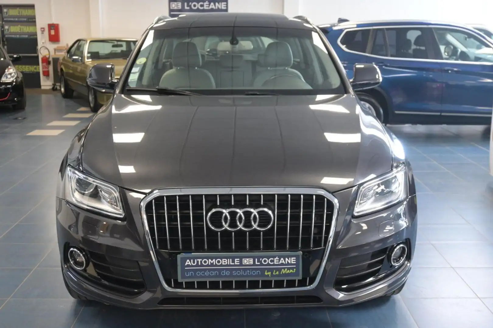 Audi Q5 BUSINESS 2.0 TDI Ultra Clean Diesel 150 Business L Gris - 2
