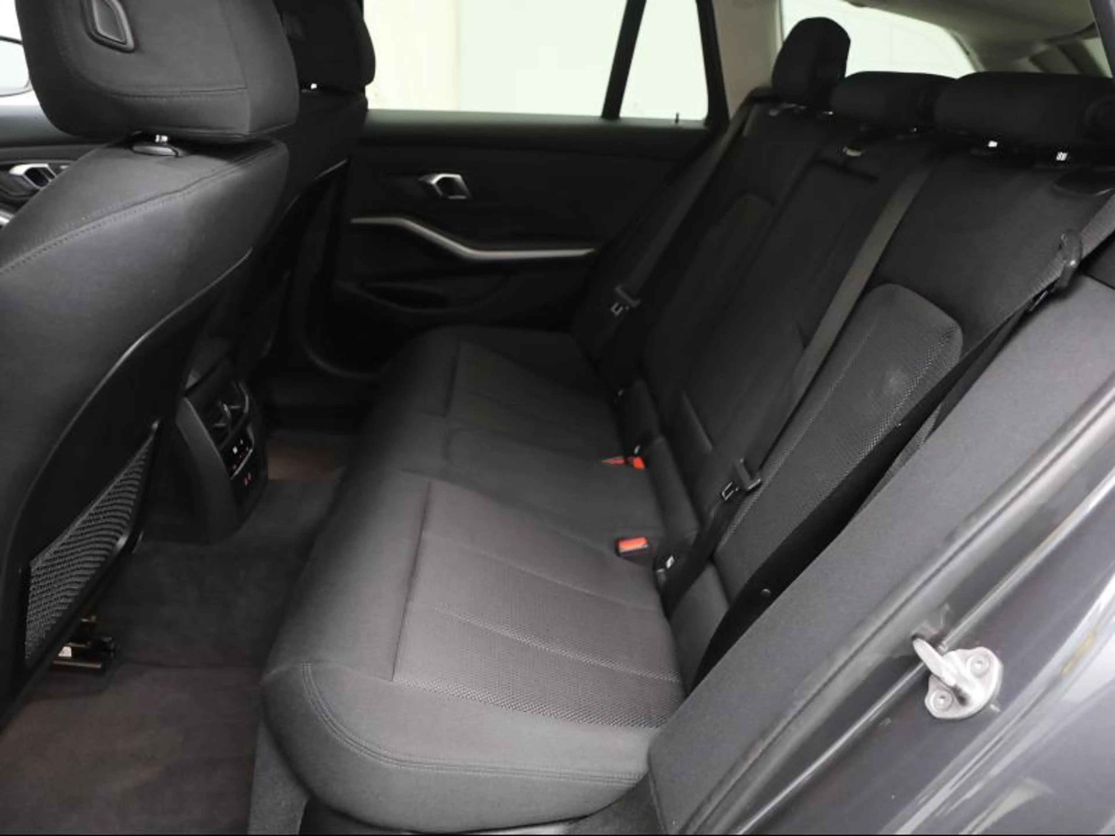 BMW 316 d-Touring — photo 15