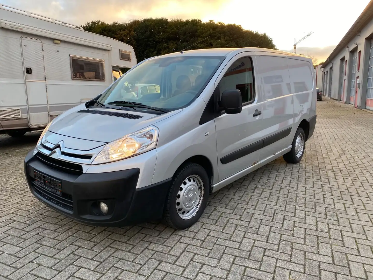 Citroen Jumpy HDi 125 FAP L2H1 Kasten Klima Standheizung Grau - 1