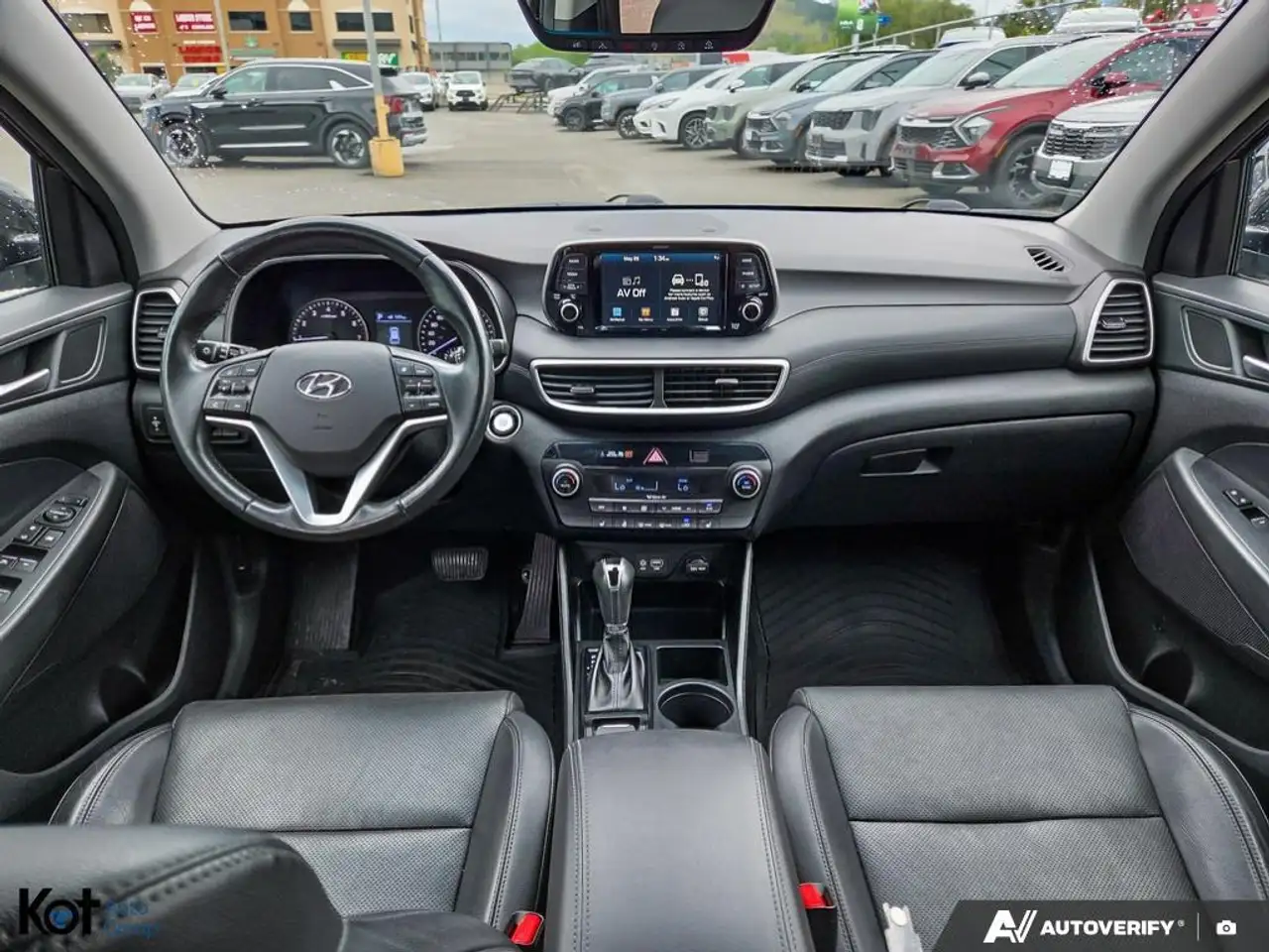 Hyundai TUCSON снимка Hyundai TUCSON